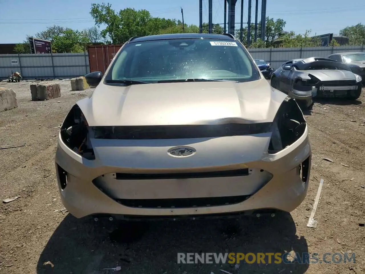 5 Photograph of a damaged car 1FMCU9BZ7LUB14362 FORD ESCAPE 2020