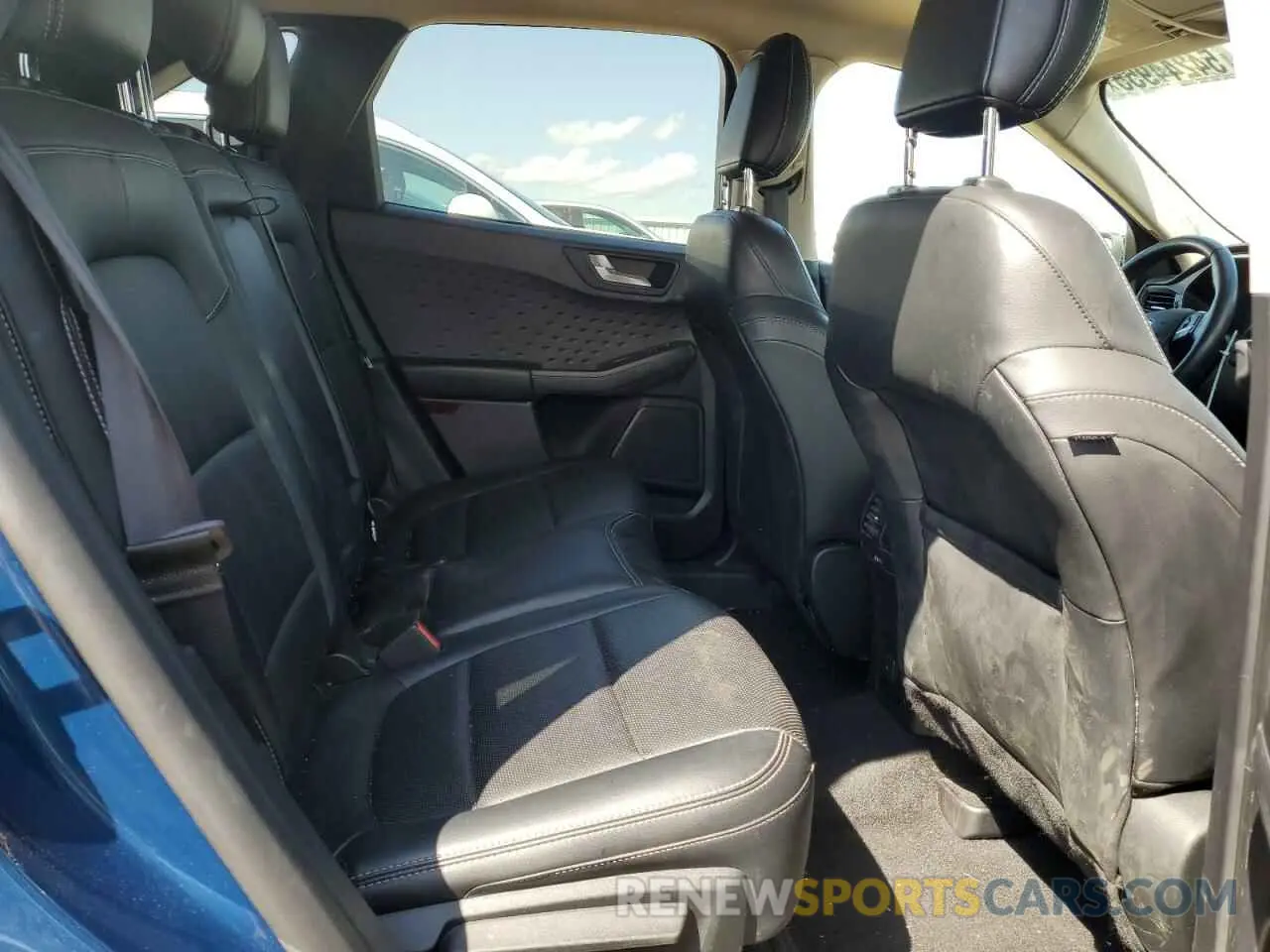 11 Photograph of a damaged car 1FMCU9BZ9LUA49126 FORD ESCAPE 2020