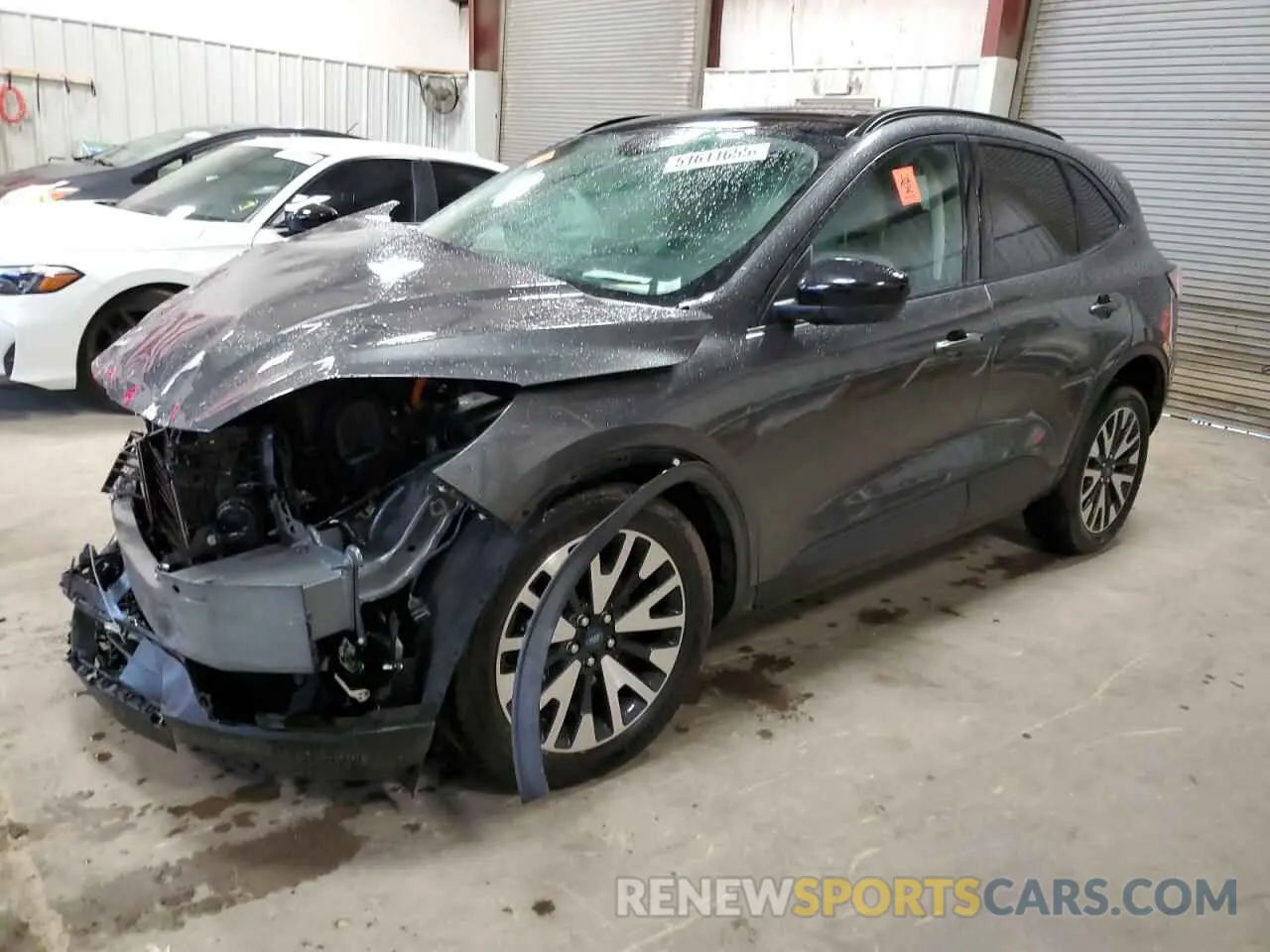 1 Photograph of a damaged car 1FMCU9BZ9LUC47530 FORD ESCAPE 2020