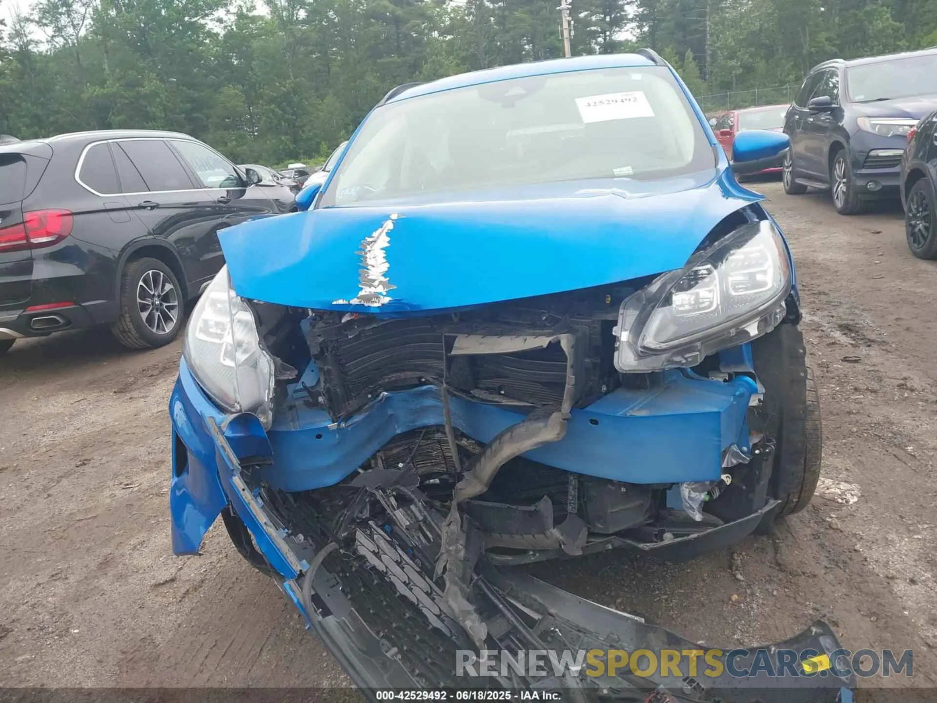 13 Photograph of a damaged car 1FMCU9DZ1LUA12889 FORD ESCAPE 2020