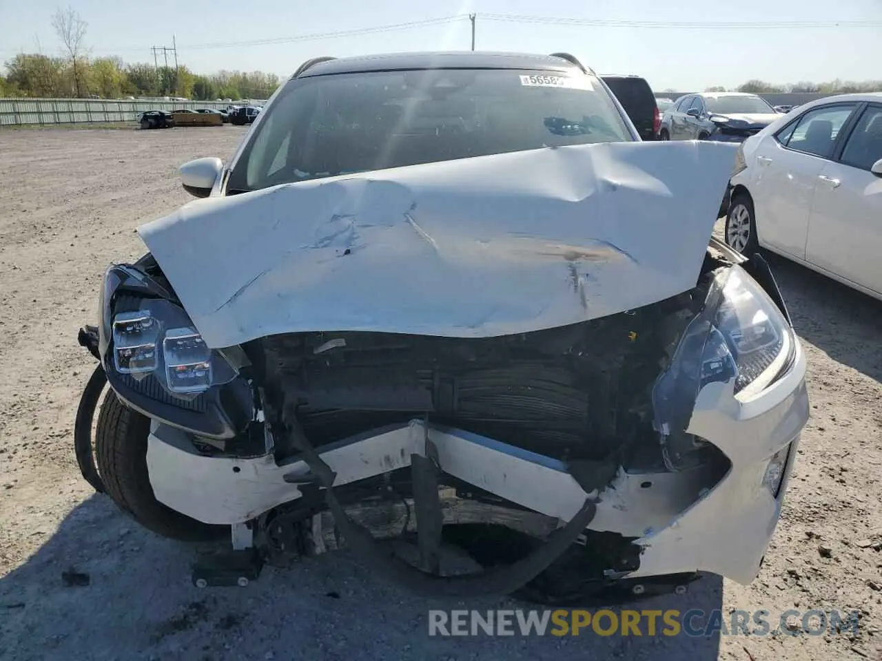 5 Photograph of a damaged car 1FMCU9DZ4LUC12763 FORD ESCAPE 2020