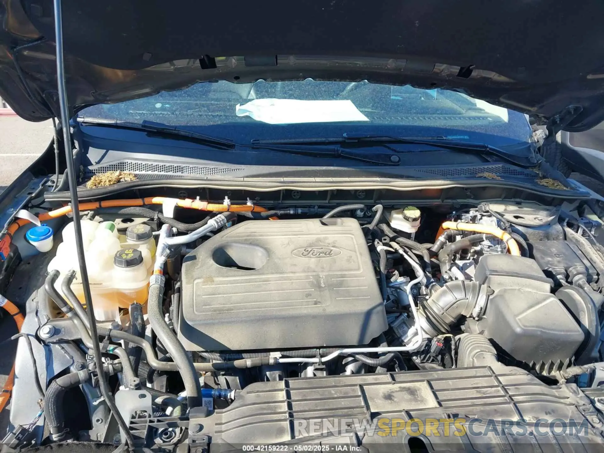 10 Photograph of a damaged car 1FMCU9DZ6LUB12874 FORD ESCAPE 2020