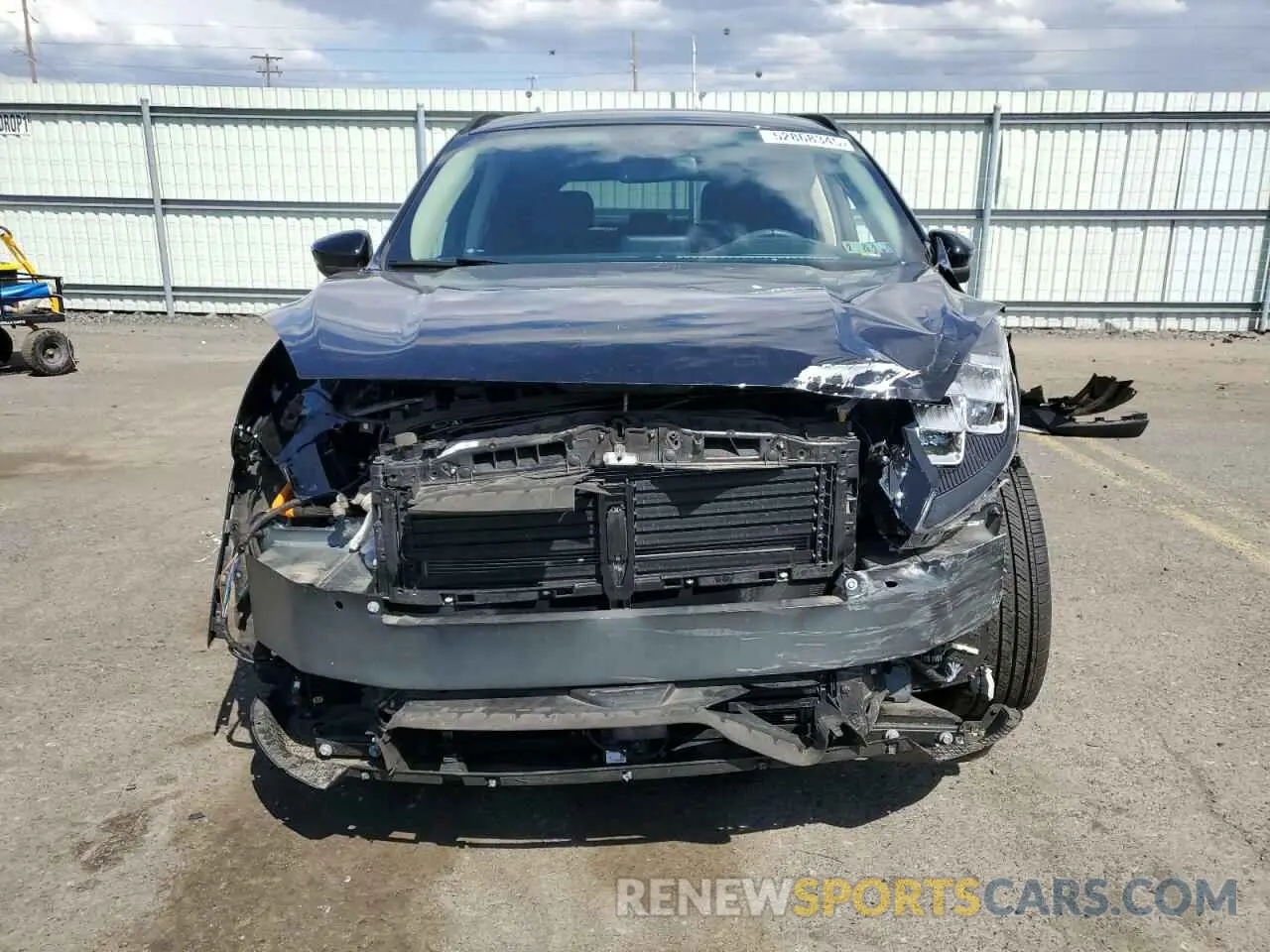 5 Photograph of a damaged car 1FMCU9DZ8LUC44972 FORD ESCAPE 2020