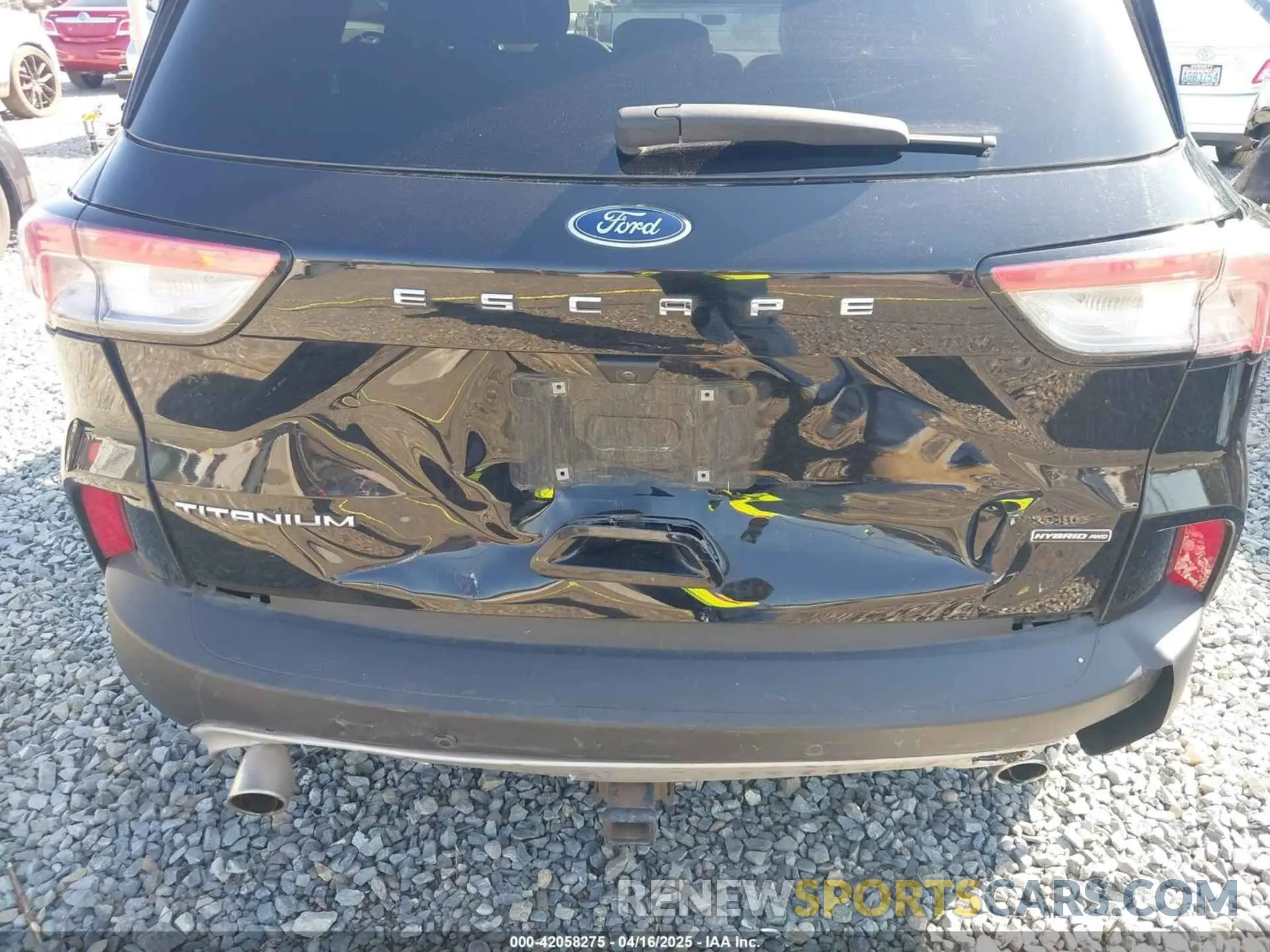 6 Photograph of a damaged car 1FMCU9DZ9LUC35844 FORD ESCAPE 2020