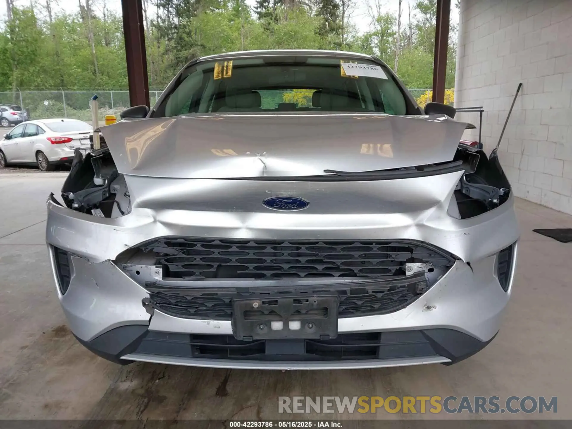 13 Photograph of a damaged car 1FMCU9F60LUC58447 FORD ESCAPE 2020