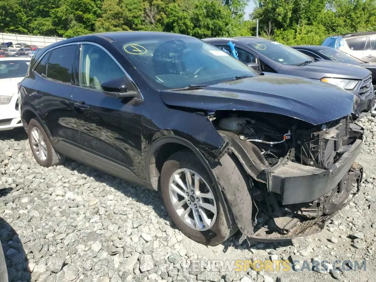 4 Photograph of a damaged car 1FMCU9G60LUA95345 FORD ESCAPE 2020