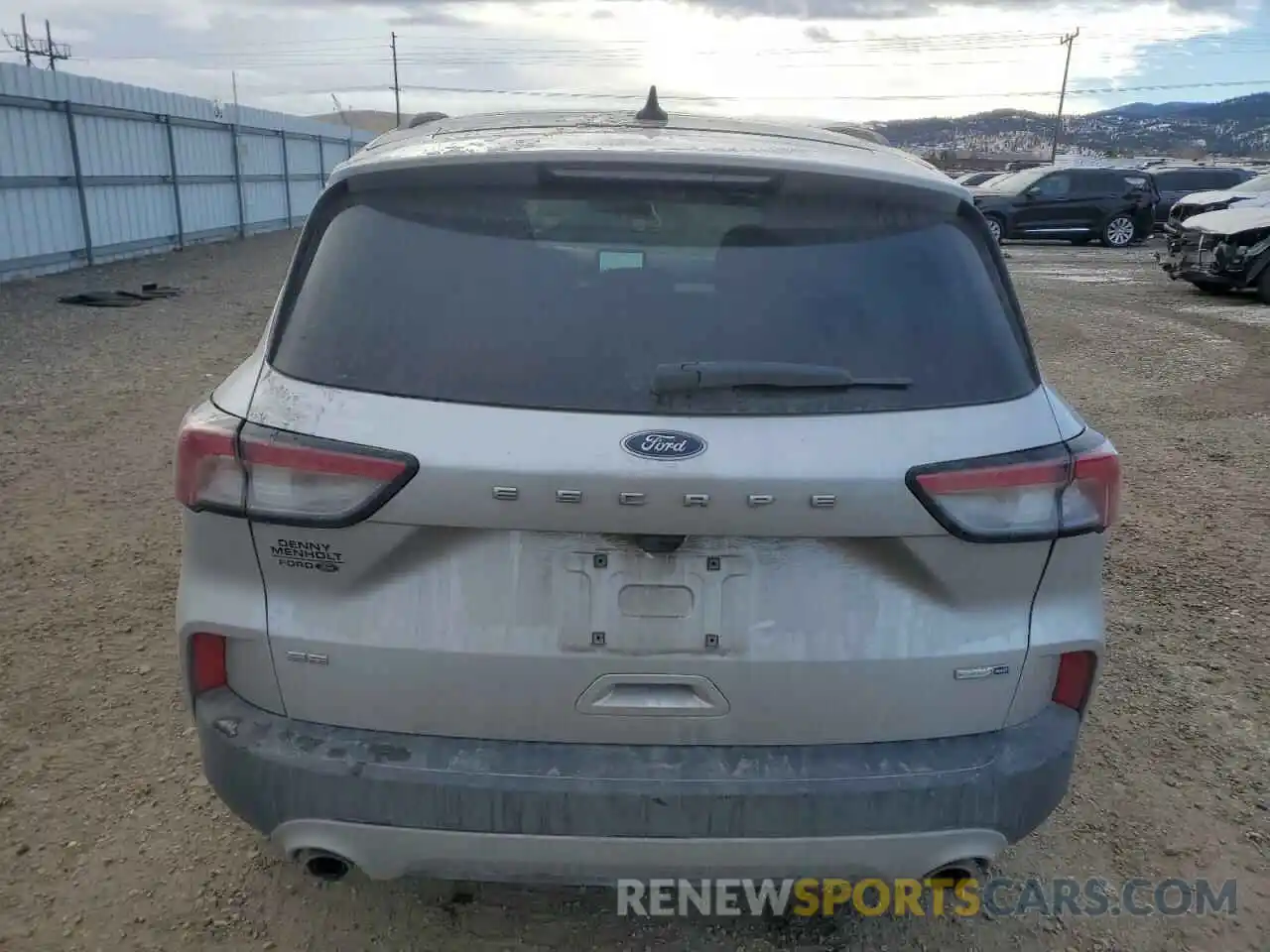 6 Photograph of a damaged car 1FMCU9G60LUB71078 FORD ESCAPE 2020