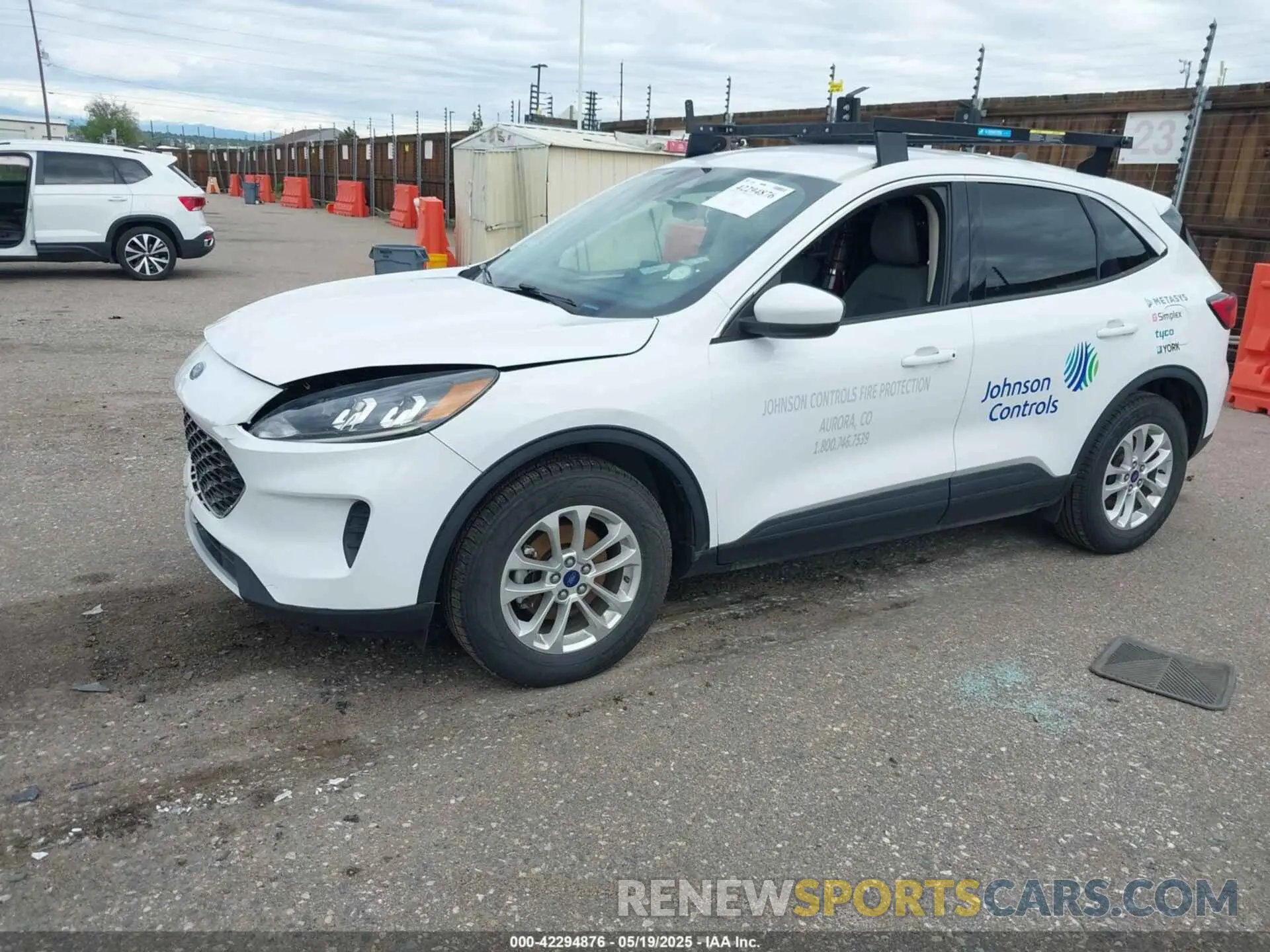 2 Photograph of a damaged car 1FMCU9G60LUB80380 FORD ESCAPE 2020