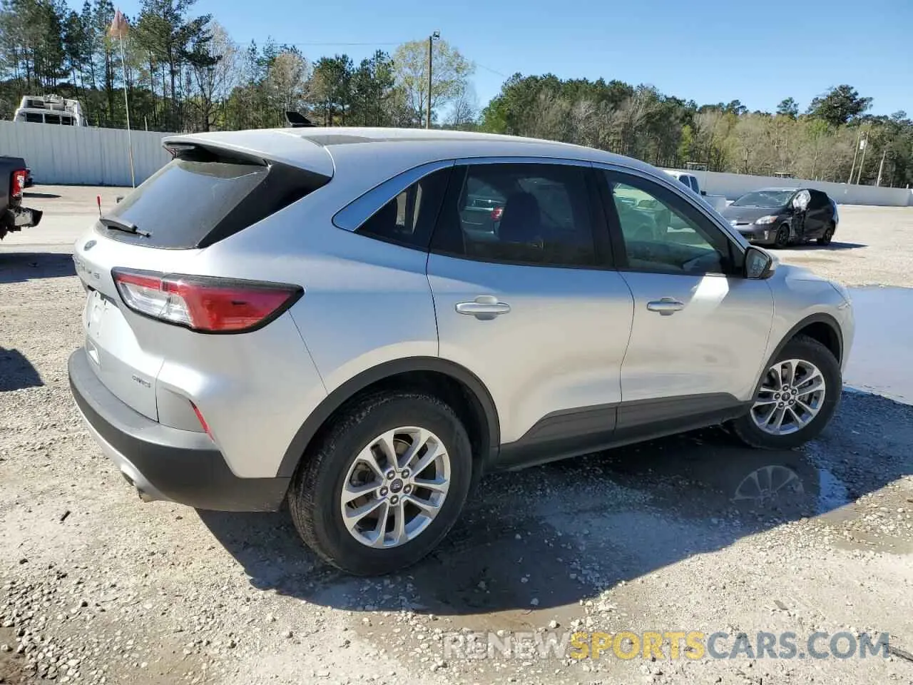 3 Photograph of a damaged car 1FMCU9G60LUC48404 FORD ESCAPE 2020