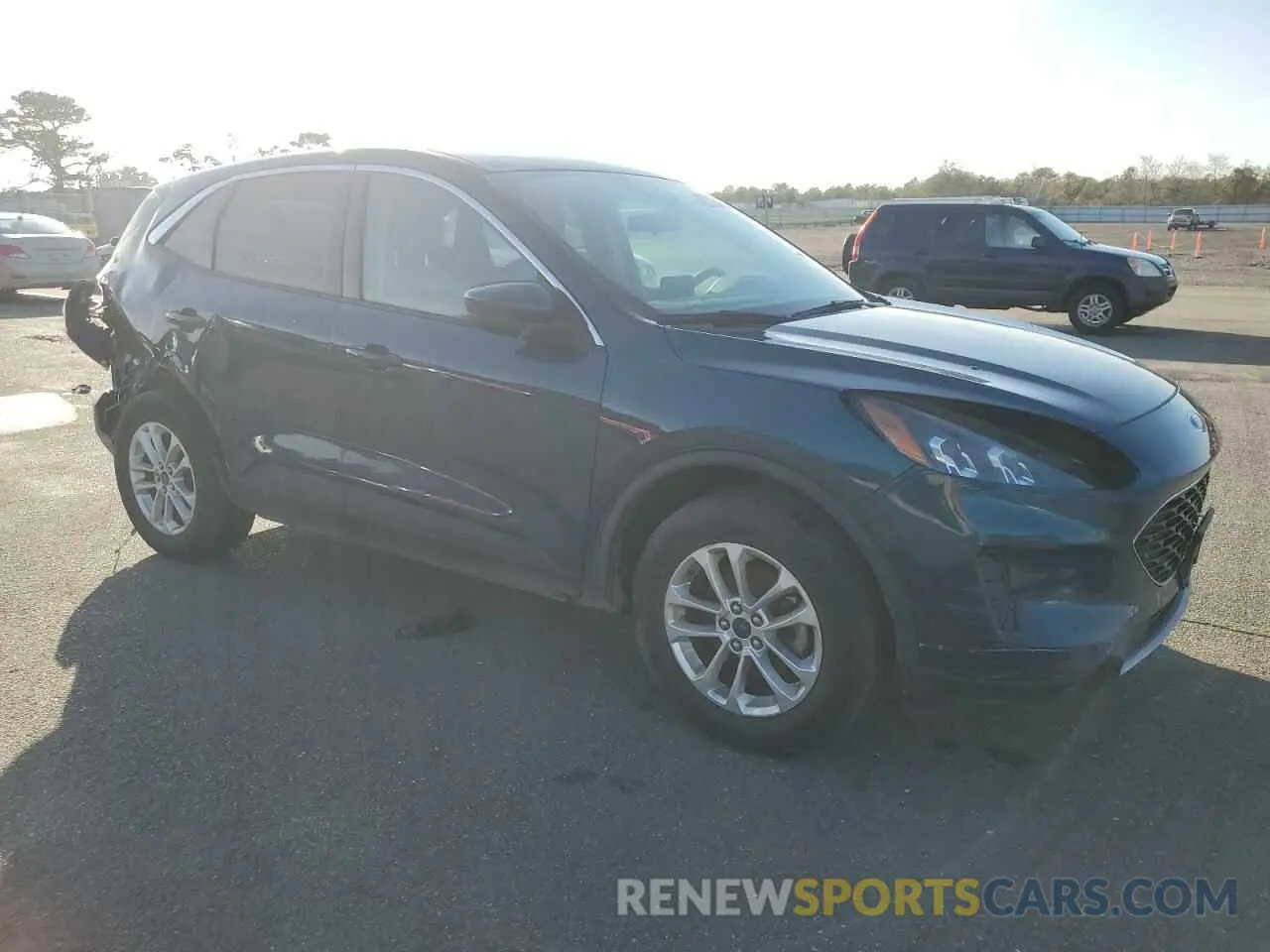 4 Photograph of a damaged car 1FMCU9G61LUA65626 FORD ESCAPE 2020