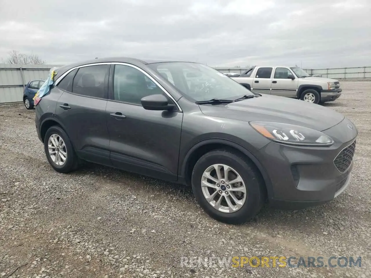 4 Photograph of a damaged car 1FMCU9G61LUB01475 FORD ESCAPE 2020