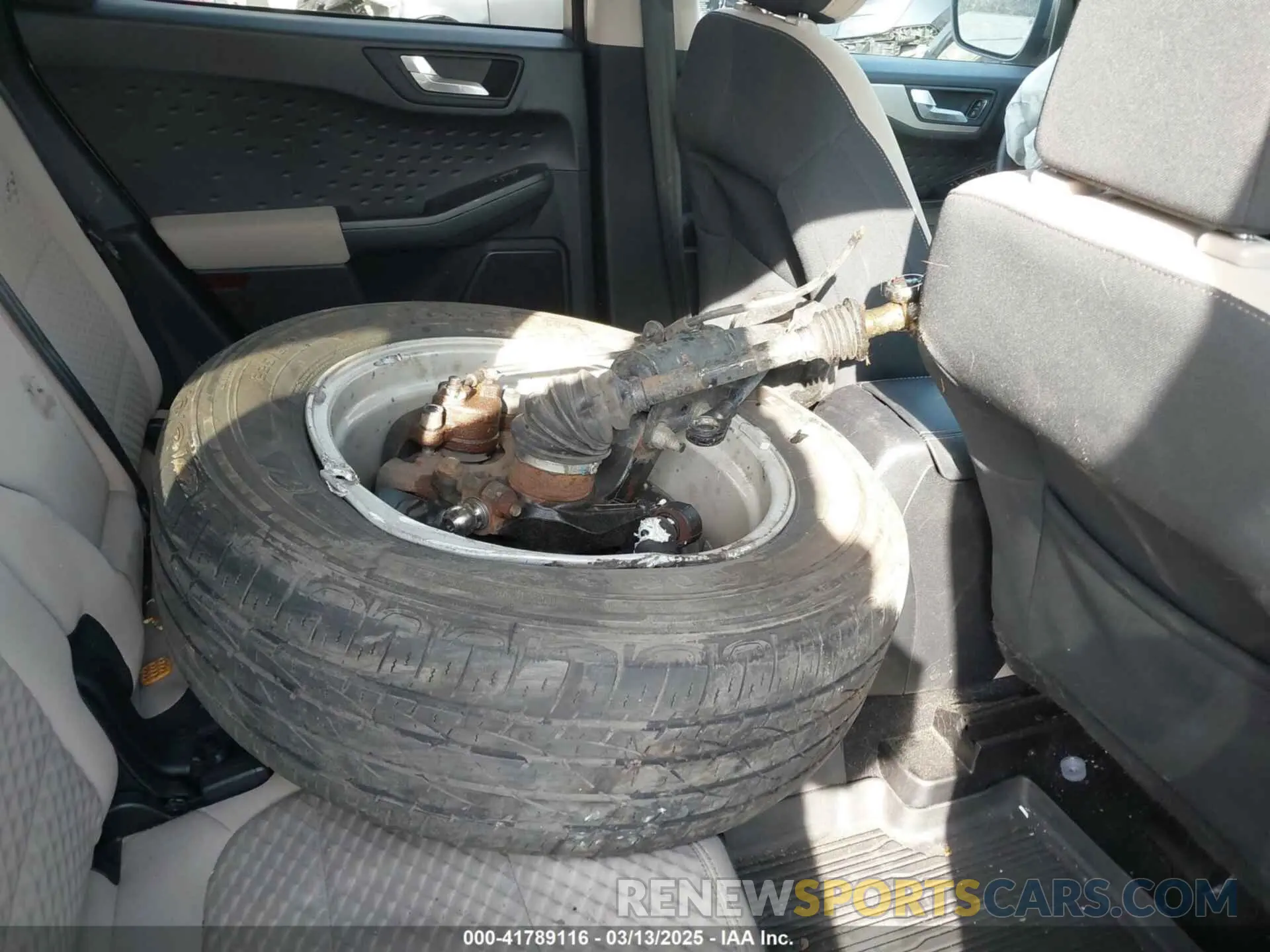 11 Photograph of a damaged car 1FMCU9G61LUB25162 FORD ESCAPE 2020