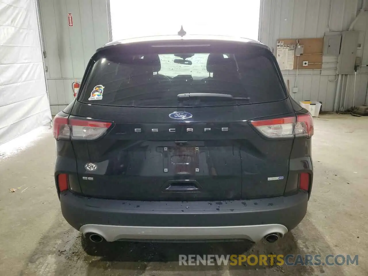 6 Photograph of a damaged car 1FMCU9G61LUB27963 FORD ESCAPE 2020