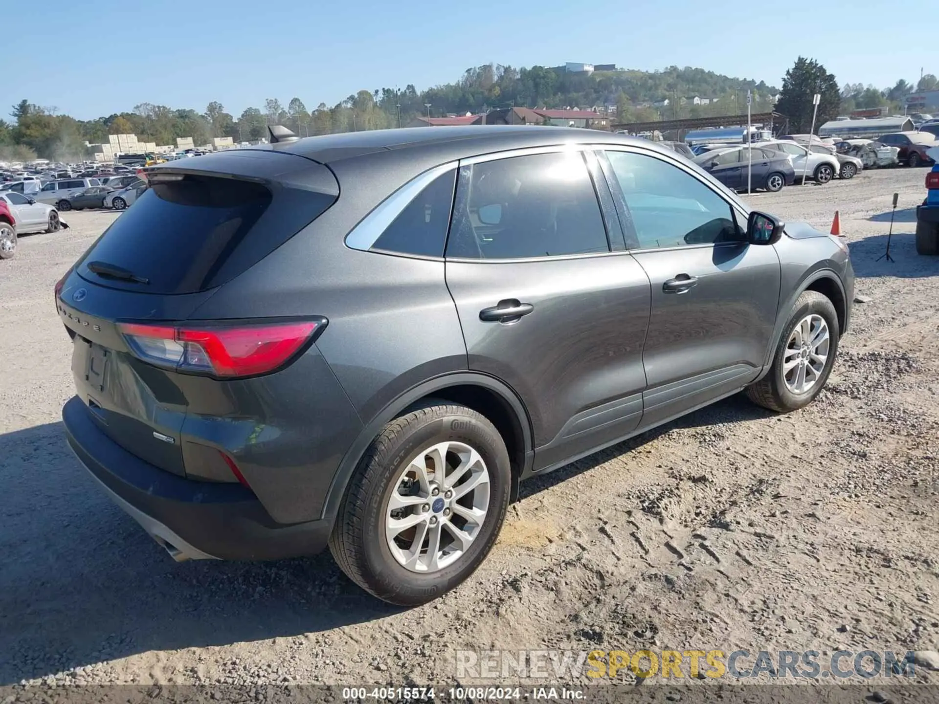 4 Photograph of a damaged car 1FMCU9G61LUB64558 FORD ESCAPE 2020