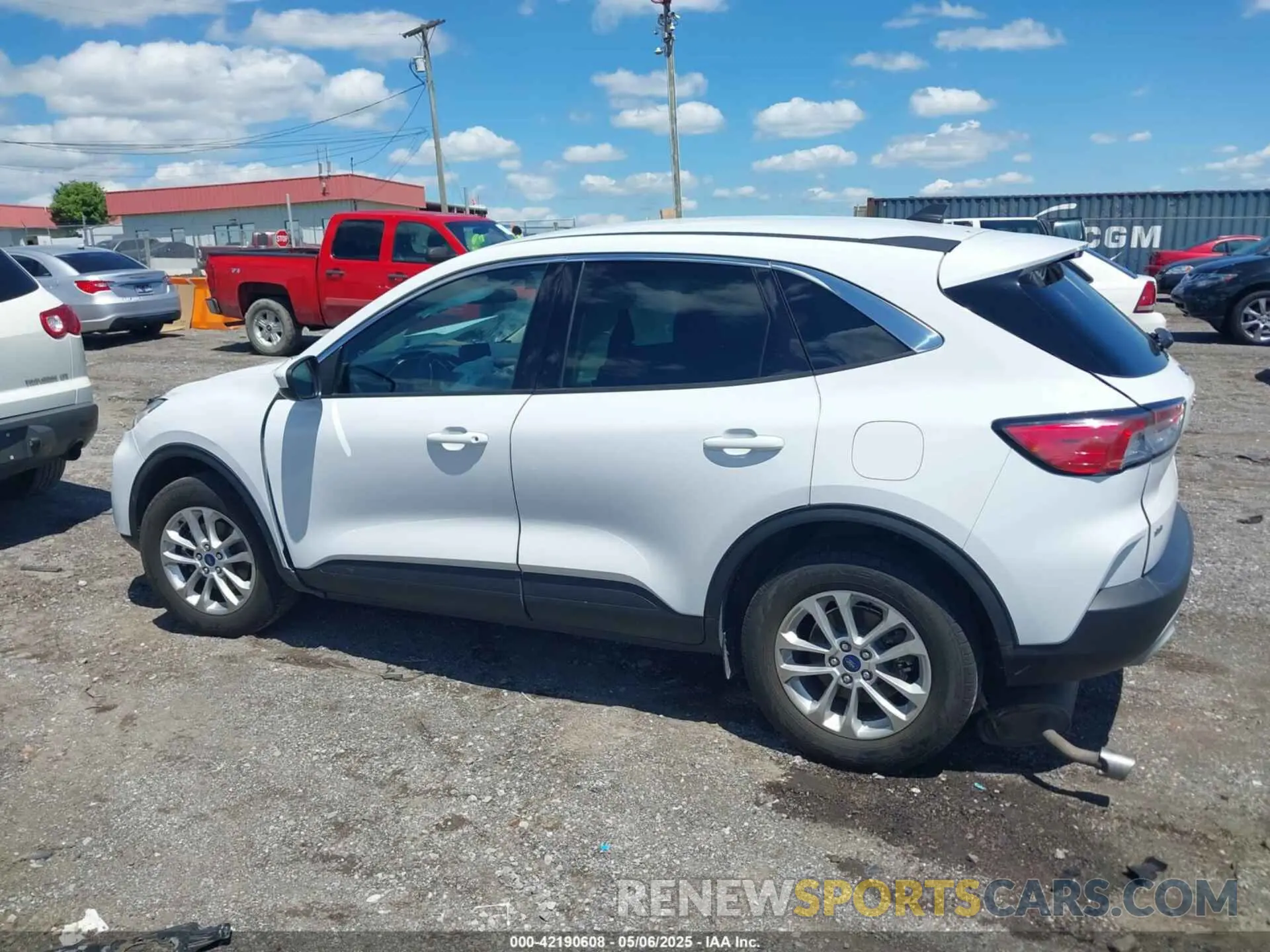 14 Photograph of a damaged car 1FMCU9G61LUC53241 FORD ESCAPE 2020
