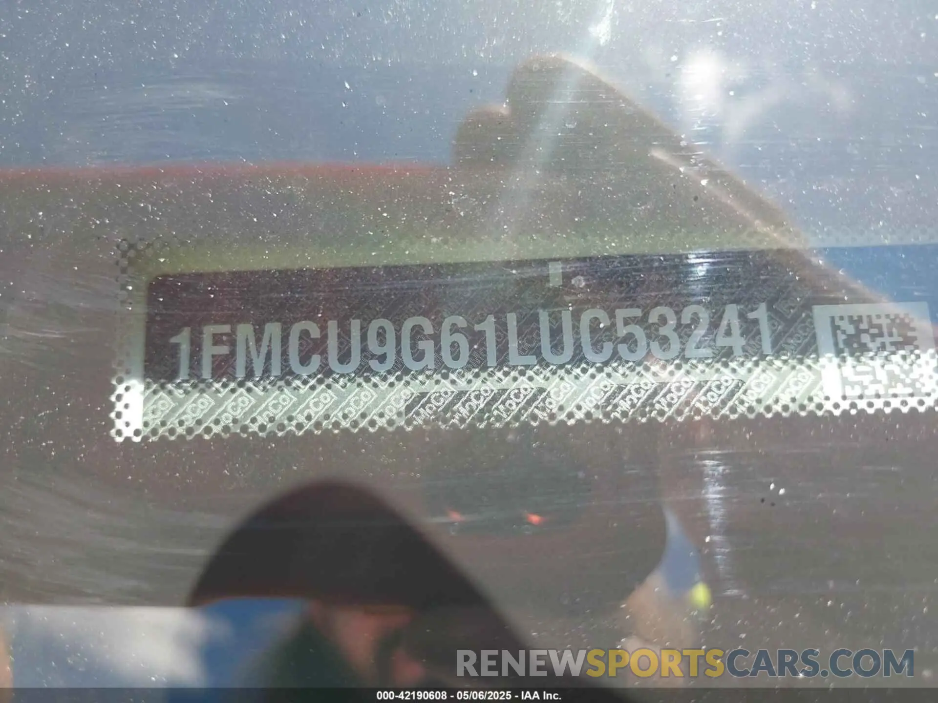 9 Photograph of a damaged car 1FMCU9G61LUC53241 FORD ESCAPE 2020
