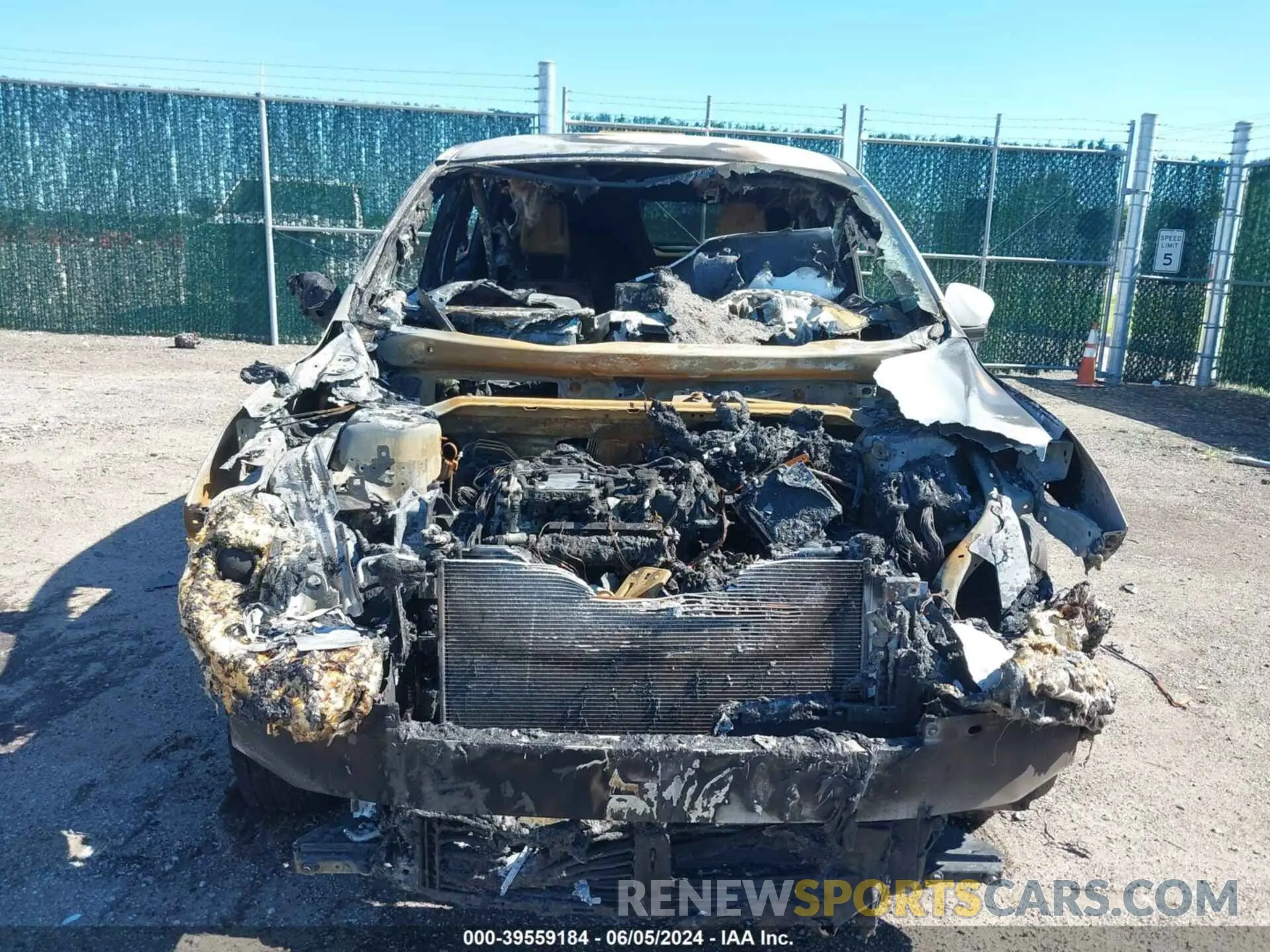 6 Photograph of a damaged car 1FMCU9G62LUA09288 FORD ESCAPE 2020