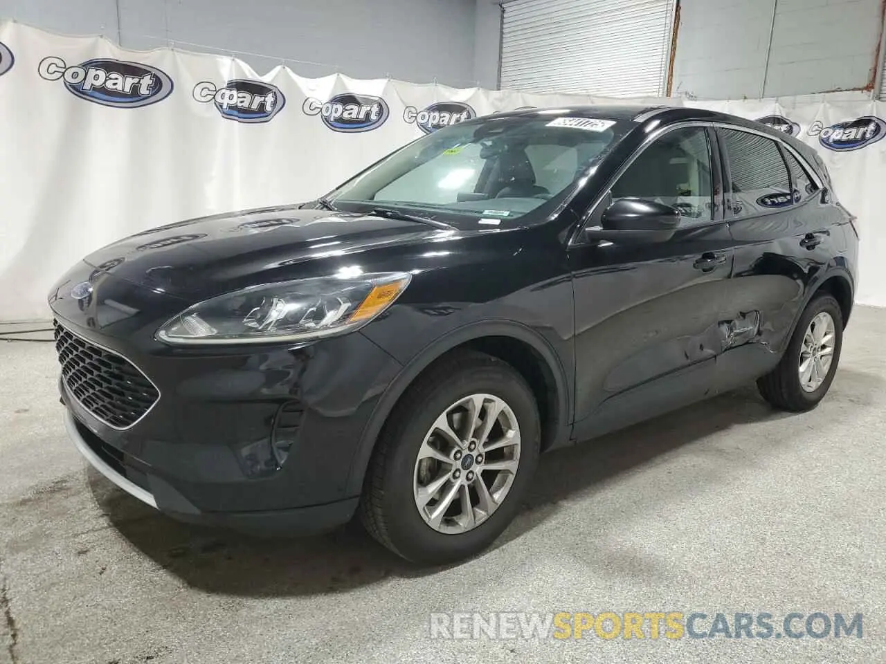1 Photograph of a damaged car 1FMCU9G62LUA52710 FORD ESCAPE 2020