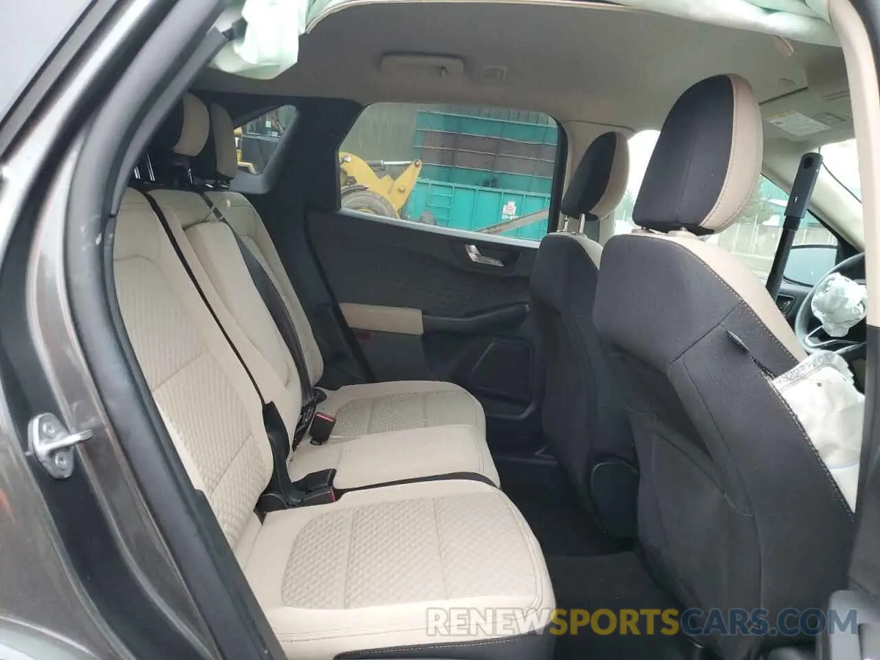 11 Photograph of a damaged car 1FMCU9G62LUA79972 FORD ESCAPE 2020
