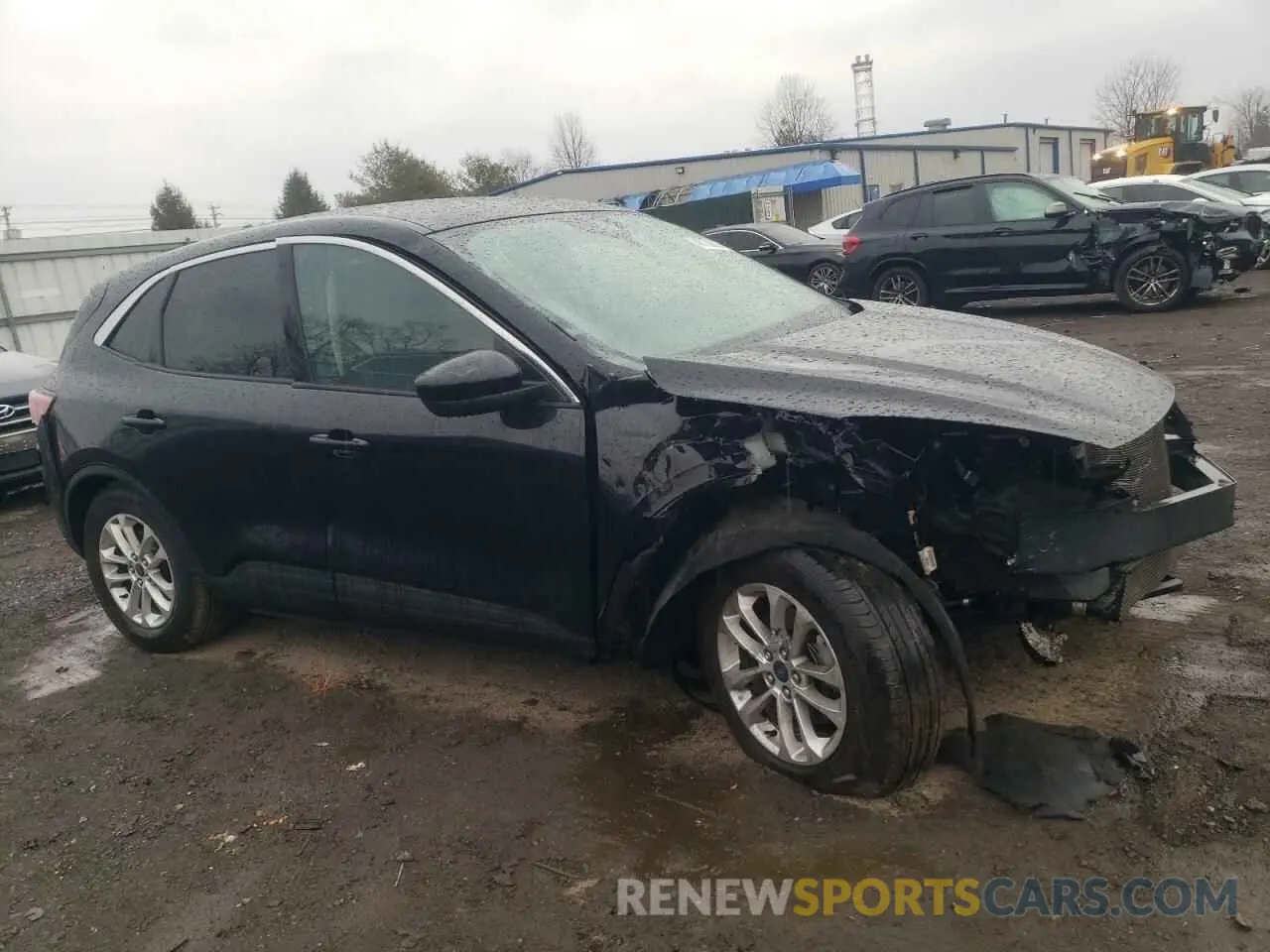 4 Photograph of a damaged car 1FMCU9G62LUA94598 FORD ESCAPE 2020