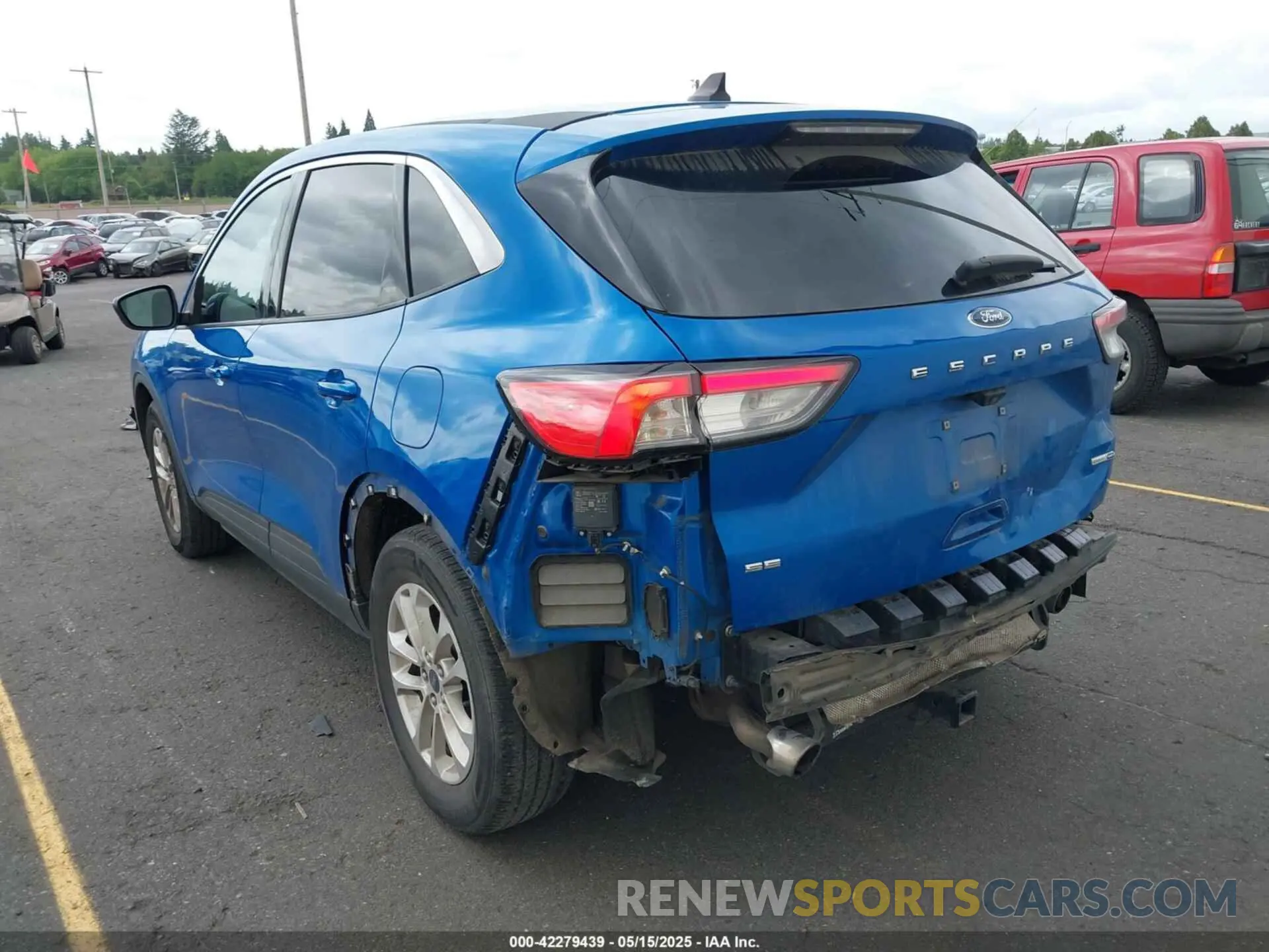 3 Photograph of a damaged car 1FMCU9G62LUB06927 FORD ESCAPE 2020