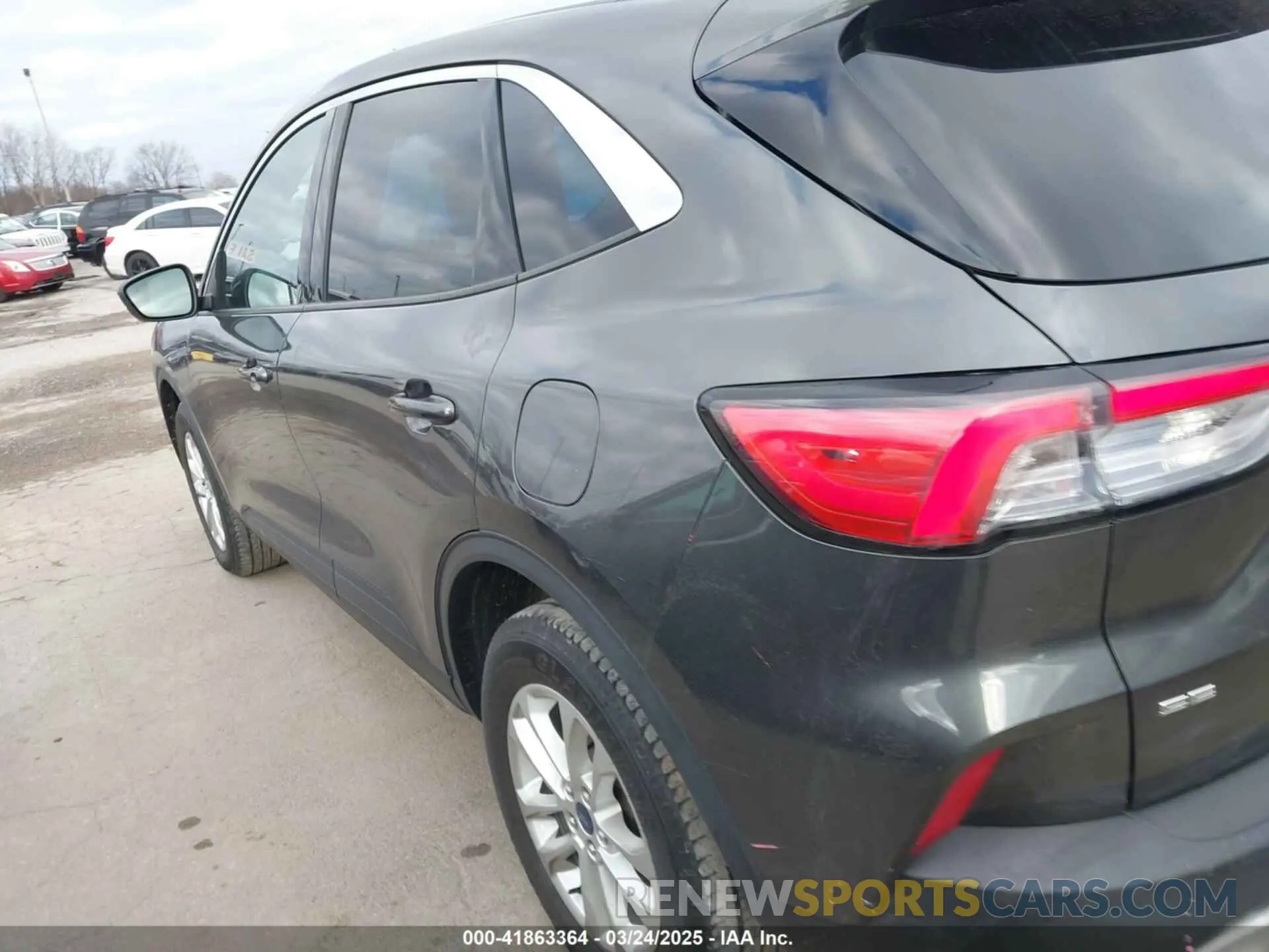 14 Photograph of a damaged car 1FMCU9G62LUB61510 FORD ESCAPE 2020