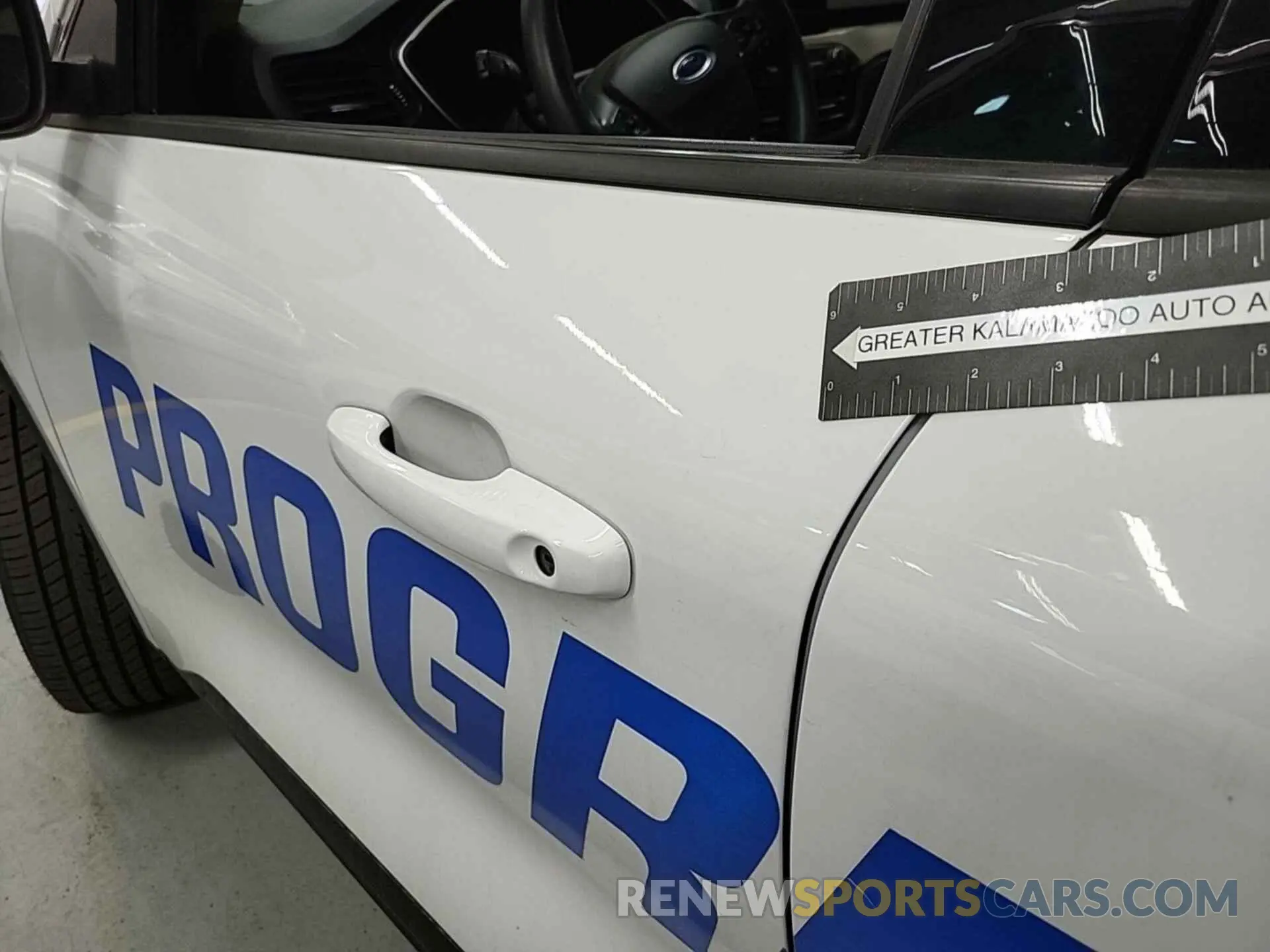 2 Photograph of a damaged car 1FMCU9G62LUB80851 FORD ESCAPE 2020