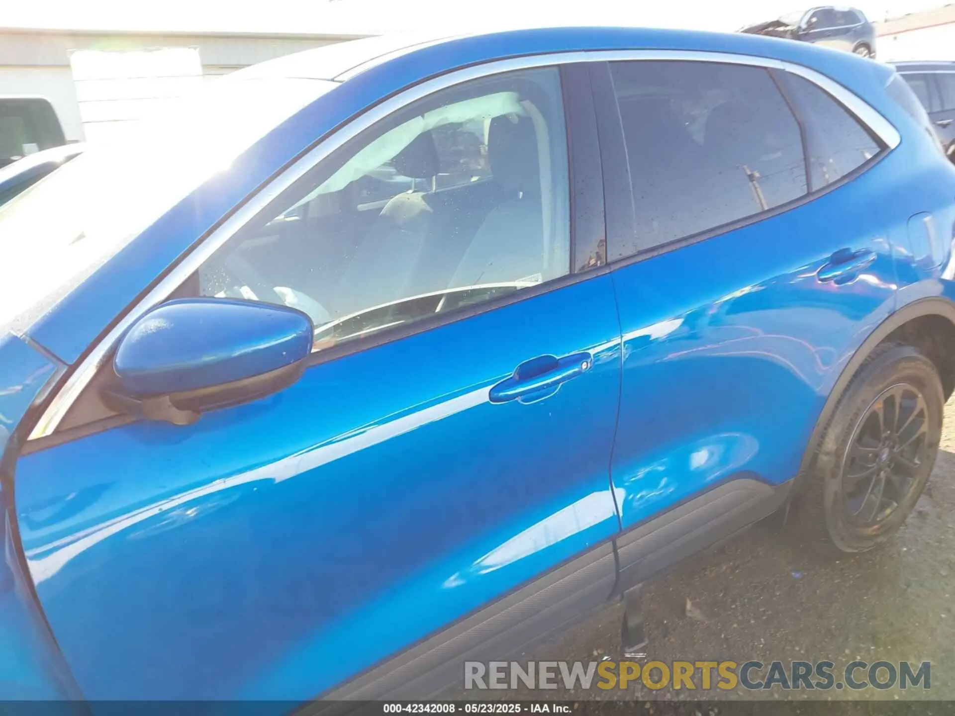 13 Photograph of a damaged car 1FMCU9G62LUC08521 FORD ESCAPE 2020