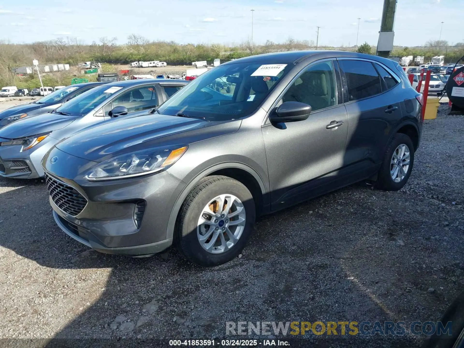 2 Photograph of a damaged car 1FMCU9G62LUC26338 FORD ESCAPE 2020