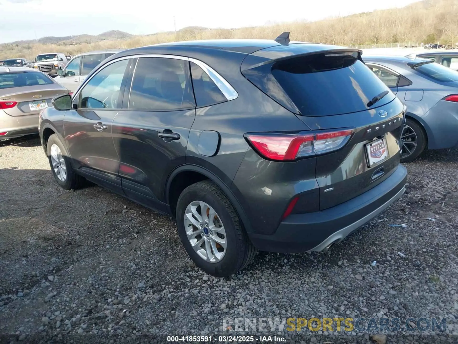 3 Photograph of a damaged car 1FMCU9G62LUC26338 FORD ESCAPE 2020