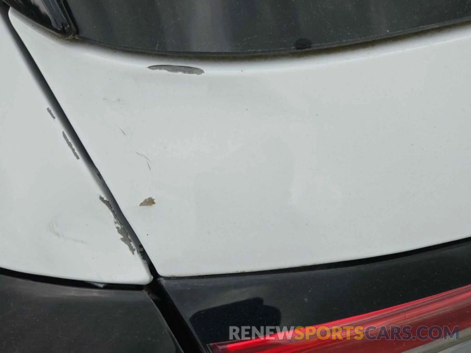 5 Photograph of a damaged car 1FMCU9G62LUC47075 FORD ESCAPE 2020