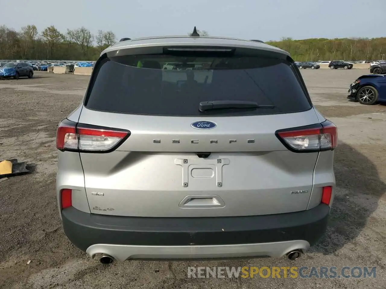 6 Photograph of a damaged car 1FMCU9G62LUC62739 FORD ESCAPE 2020