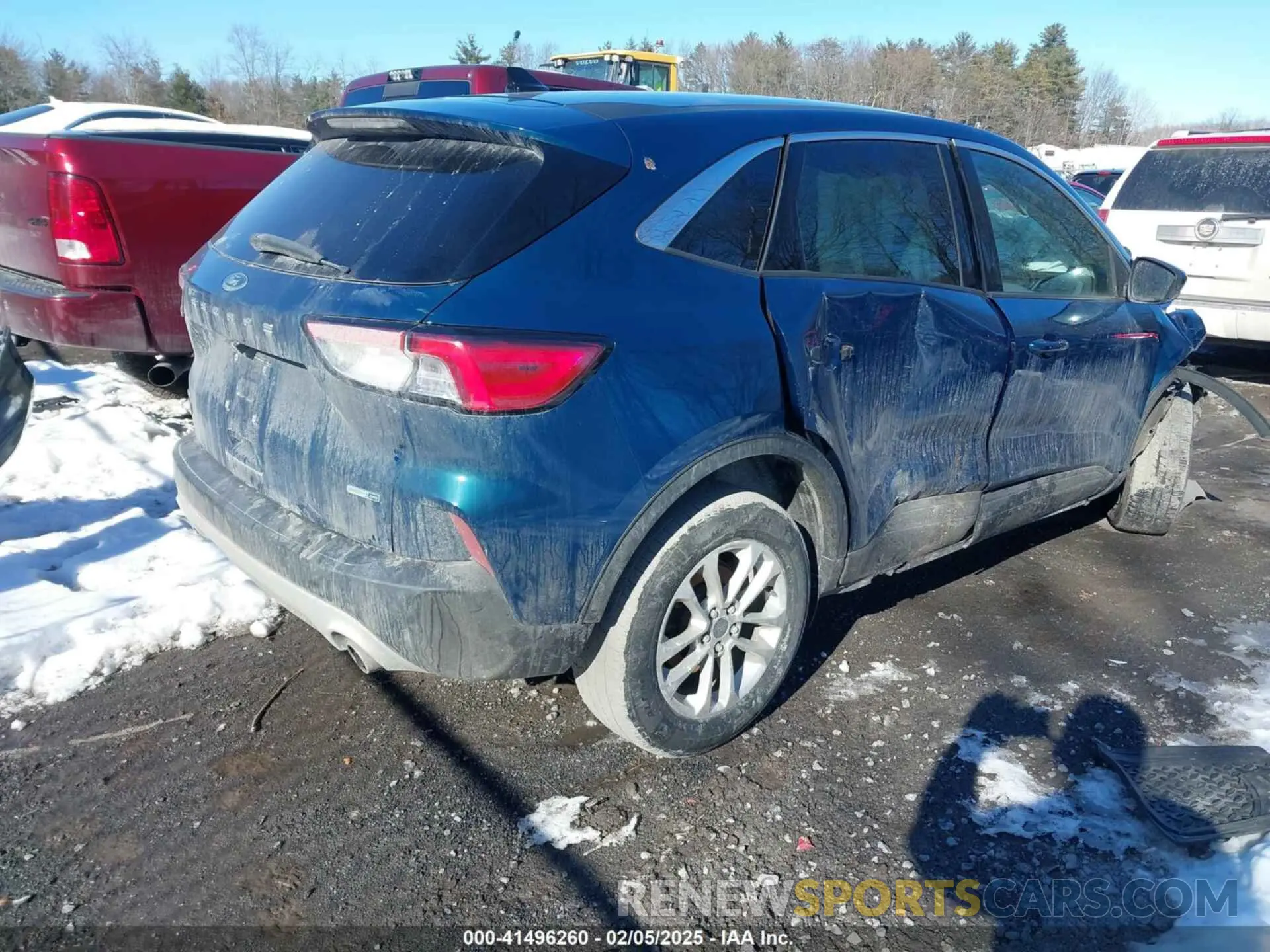4 Photograph of a damaged car 1FMCU9G63LUA64915 FORD ESCAPE 2020