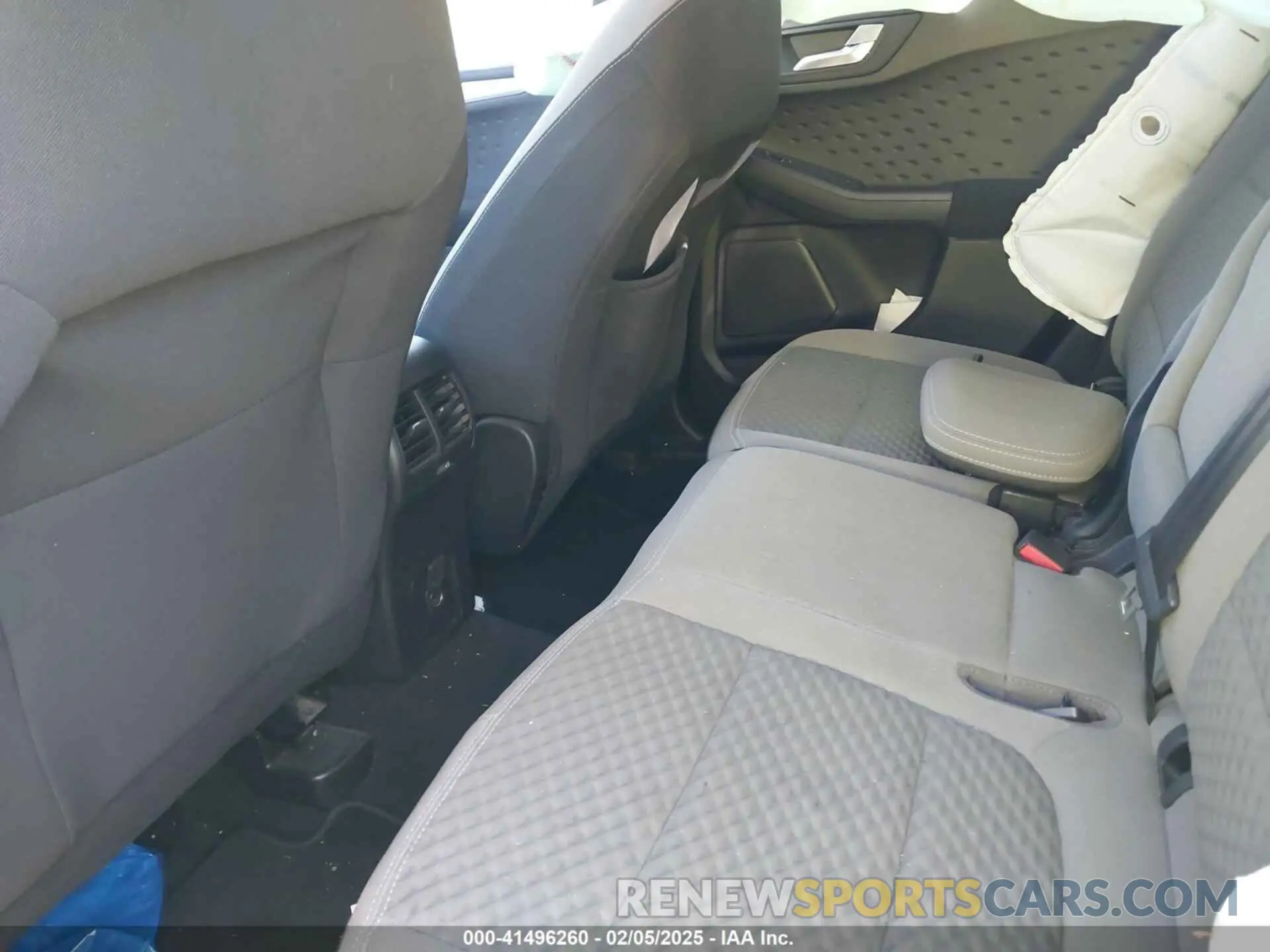 8 Photograph of a damaged car 1FMCU9G63LUA64915 FORD ESCAPE 2020