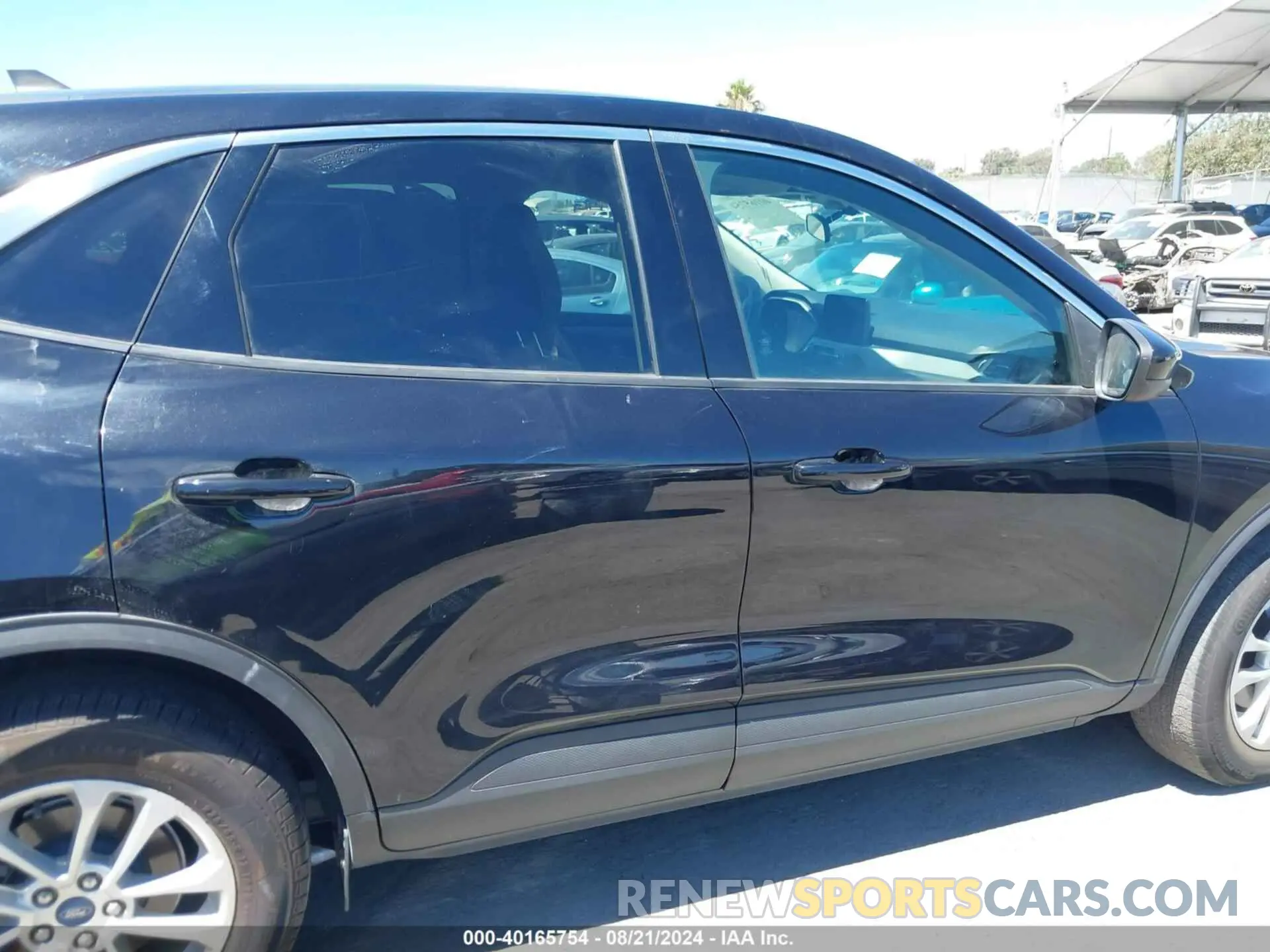 13 Photograph of a damaged car 1FMCU9G63LUA89894 FORD ESCAPE 2020