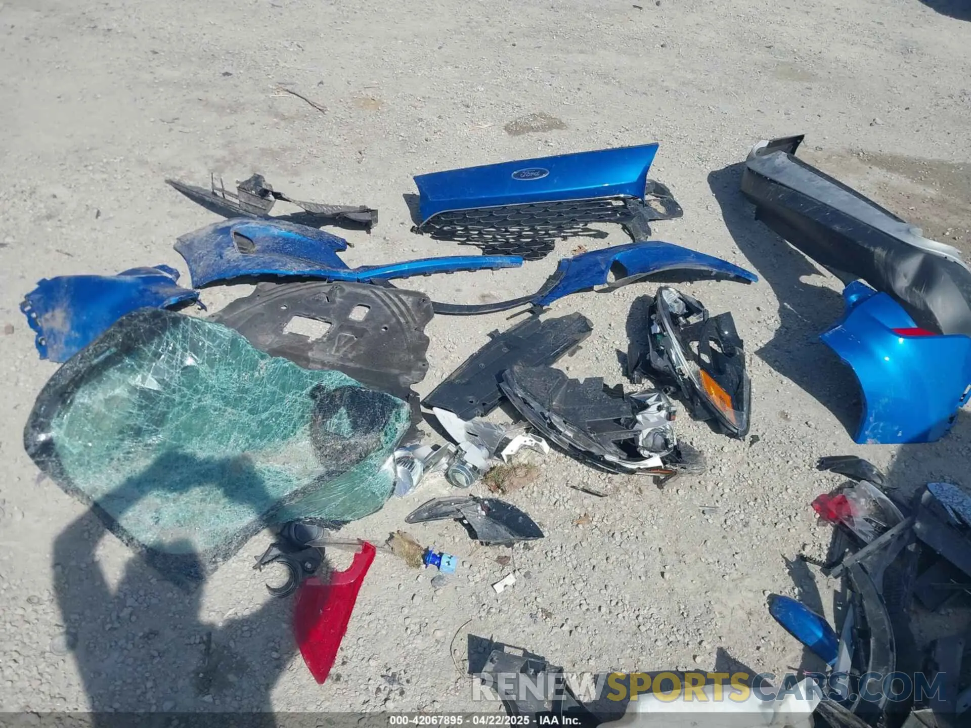 11 Photograph of a damaged car 1FMCU9G63LUB63489 FORD ESCAPE 2020