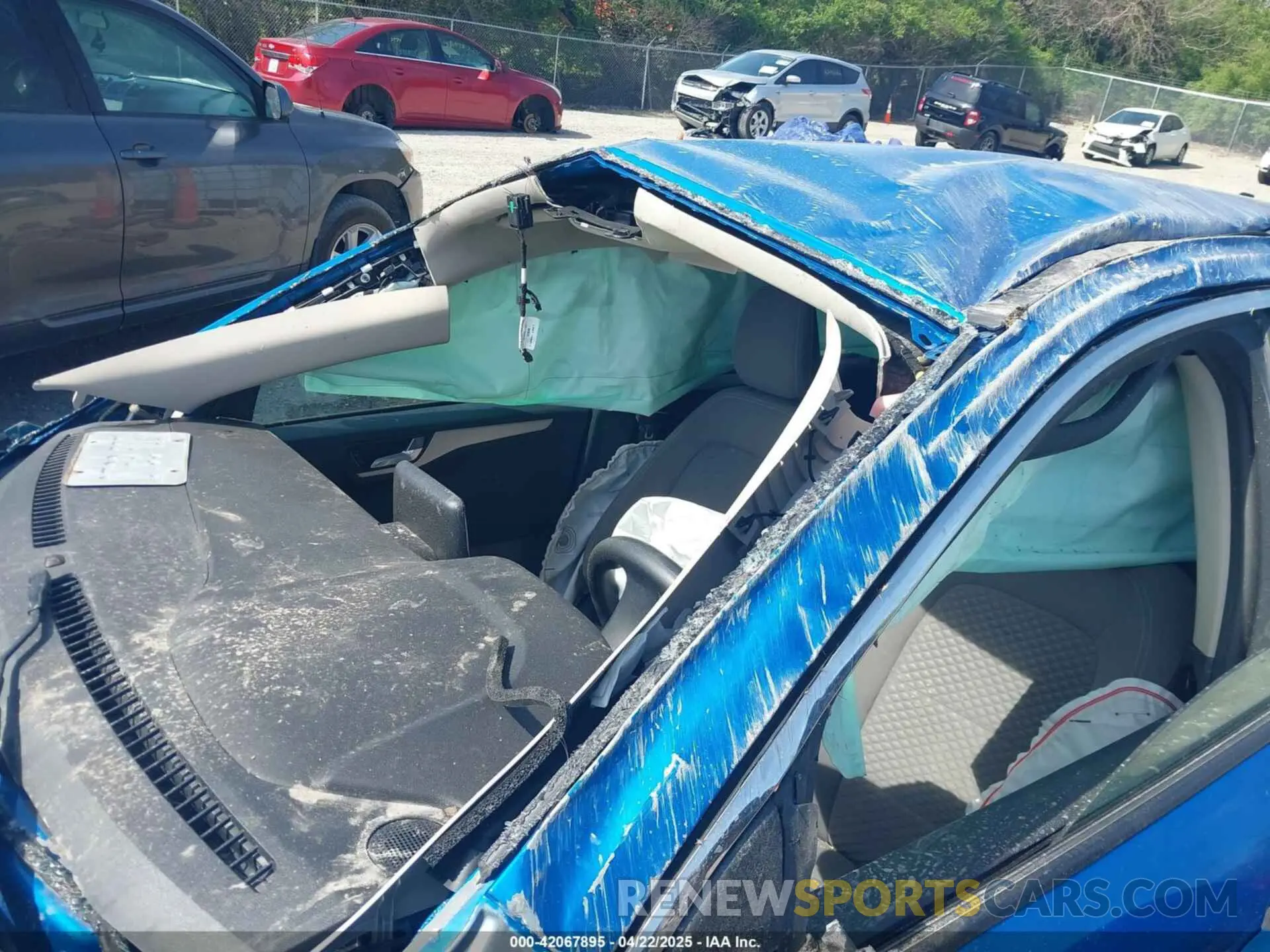 13 Photograph of a damaged car 1FMCU9G63LUB63489 FORD ESCAPE 2020