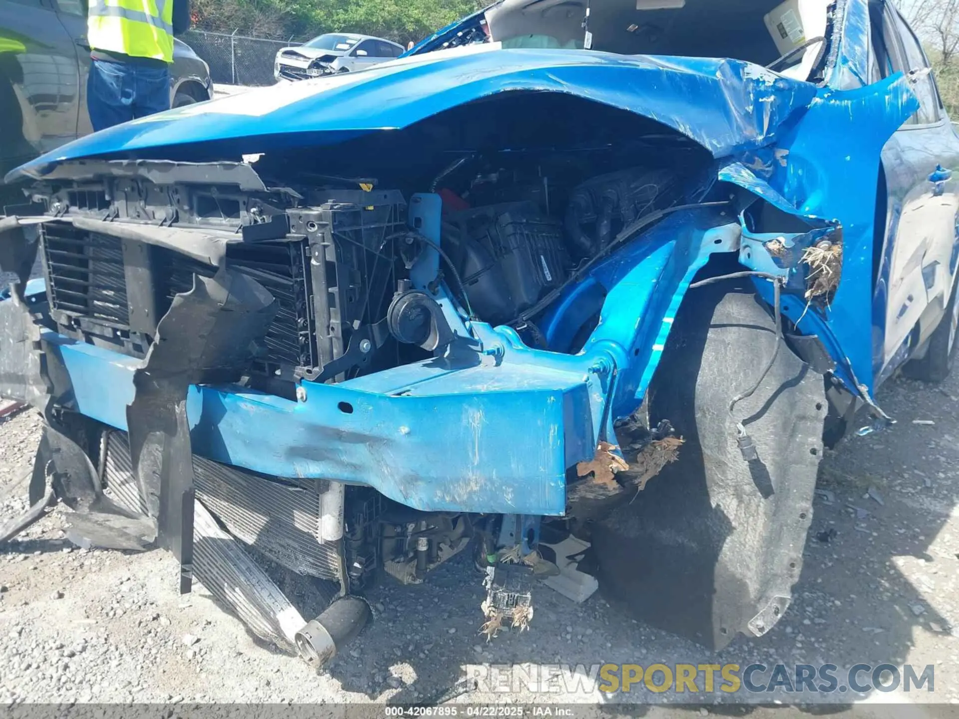 6 Photograph of a damaged car 1FMCU9G63LUB63489 FORD ESCAPE 2020
