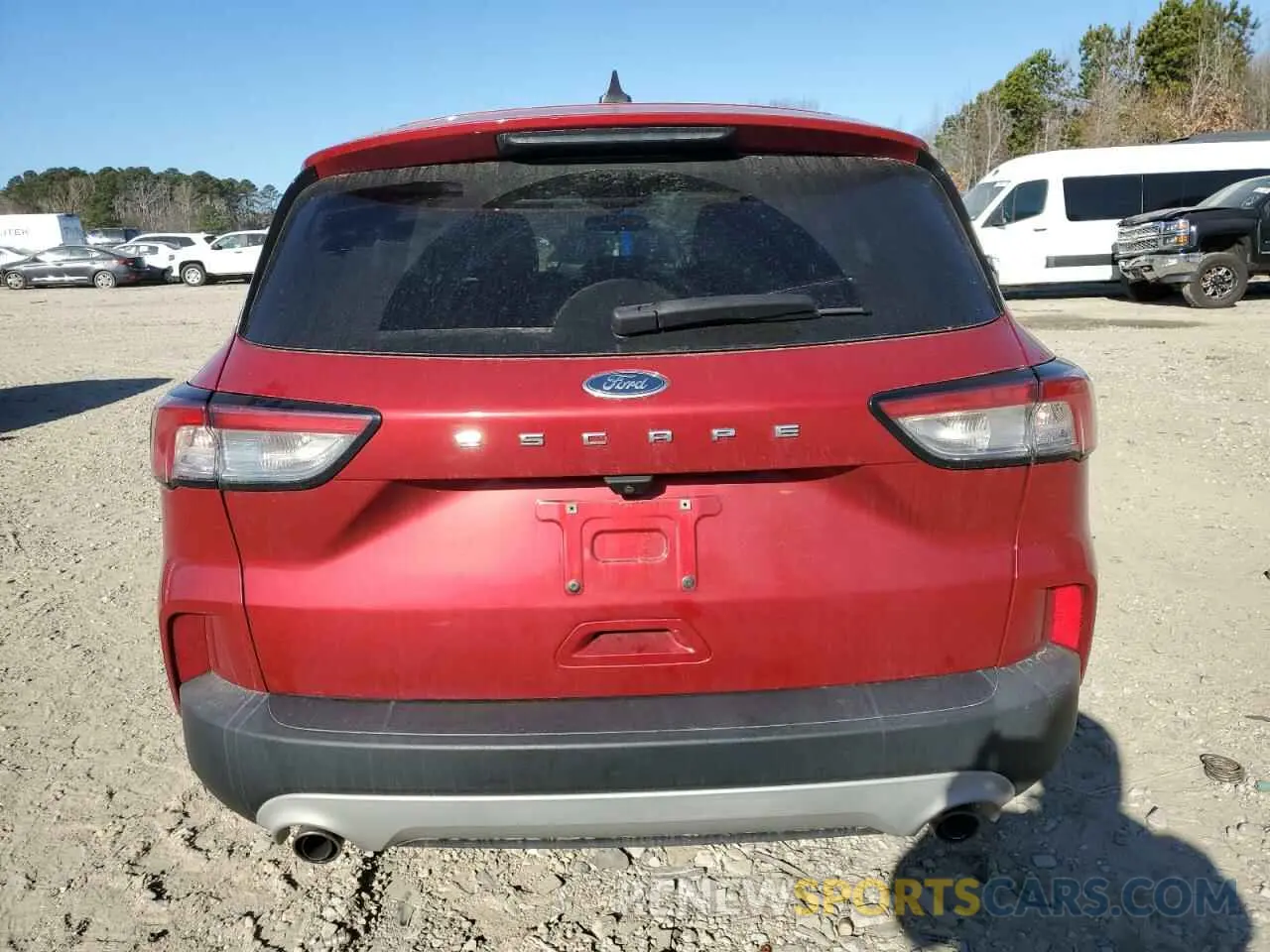 6 Photograph of a damaged car 1FMCU9G63LUB85671 FORD ESCAPE 2020