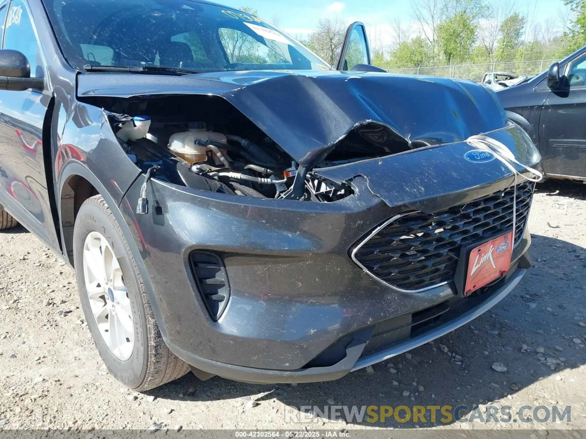 6 Photograph of a damaged car 1FMCU9G63LUC13520 FORD ESCAPE 2020