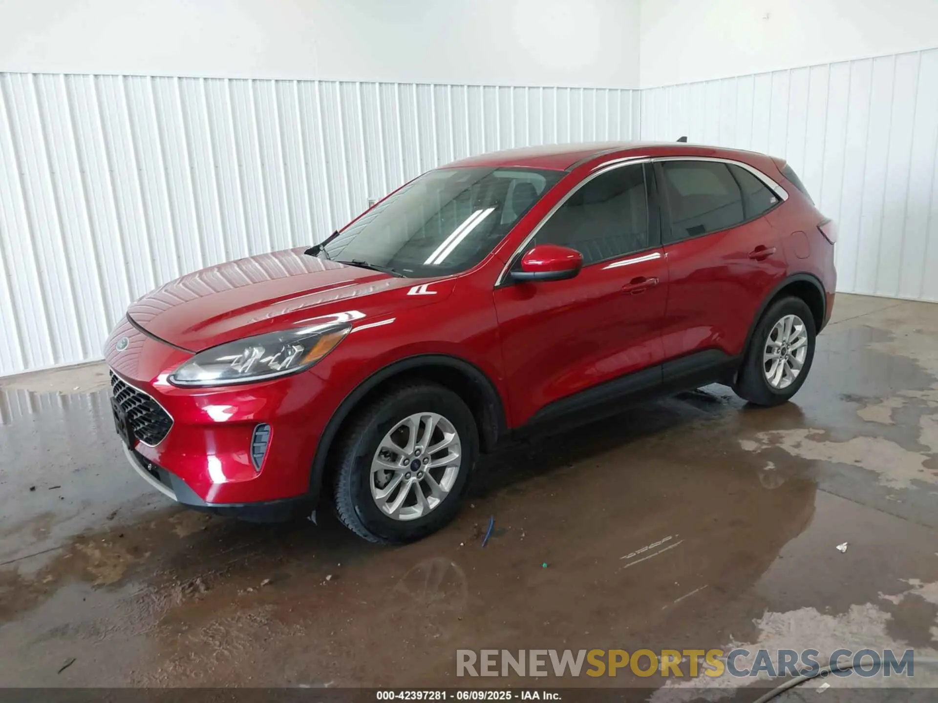 2 Photograph of a damaged car 1FMCU9G63LUC24081 FORD ESCAPE 2020