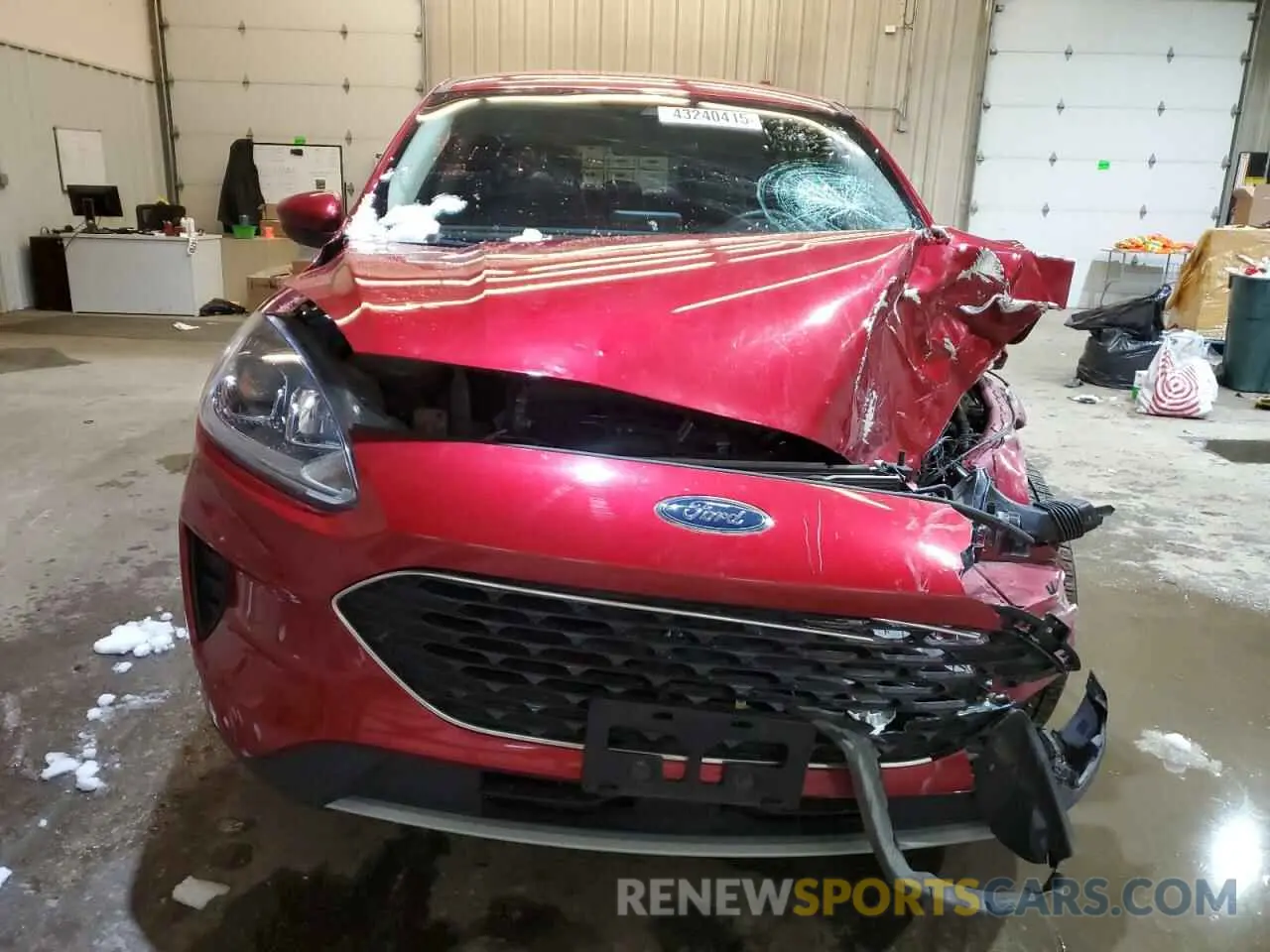 5 Photograph of a damaged car 1FMCU9G64LUA43782 FORD ESCAPE 2020
