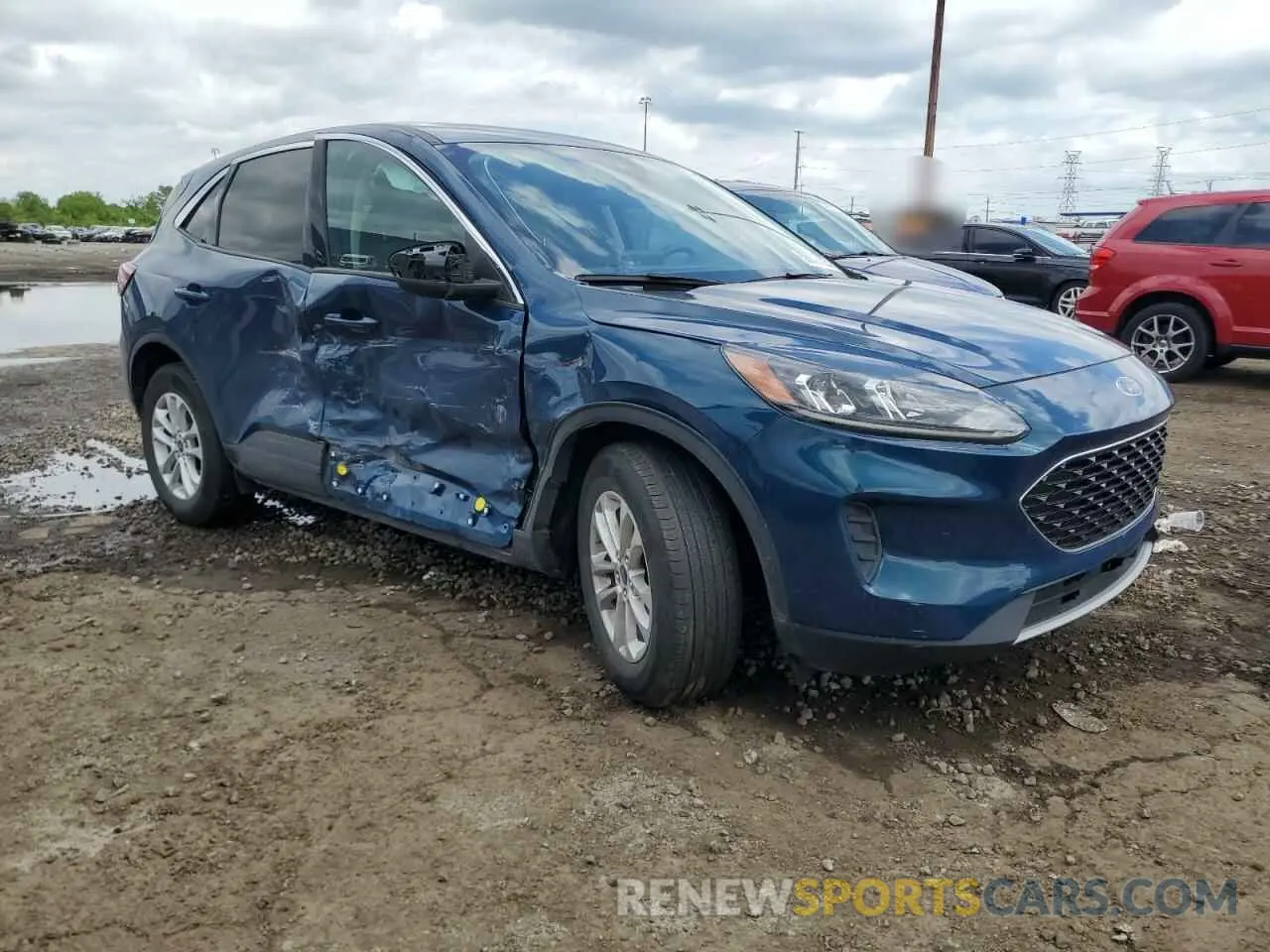 4 Photograph of a damaged car 1FMCU9G64LUA83537 FORD ESCAPE 2020