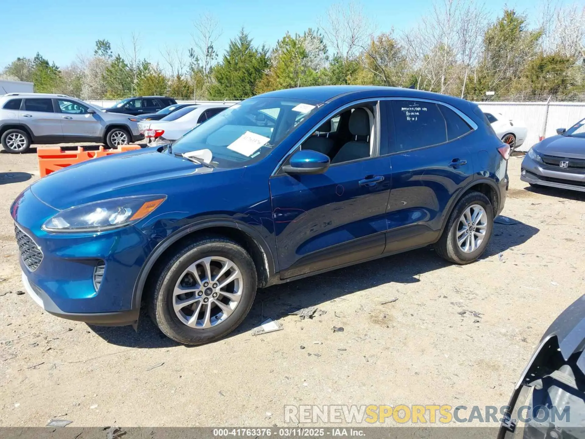 14 Photograph of a damaged car 1FMCU9G64LUB00871 FORD ESCAPE 2020