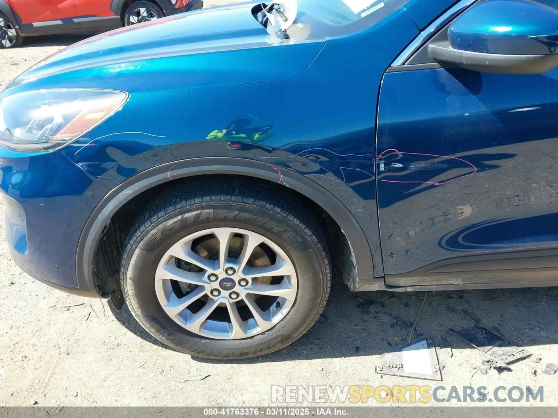 6 Photograph of a damaged car 1FMCU9G64LUB00871 FORD ESCAPE 2020
