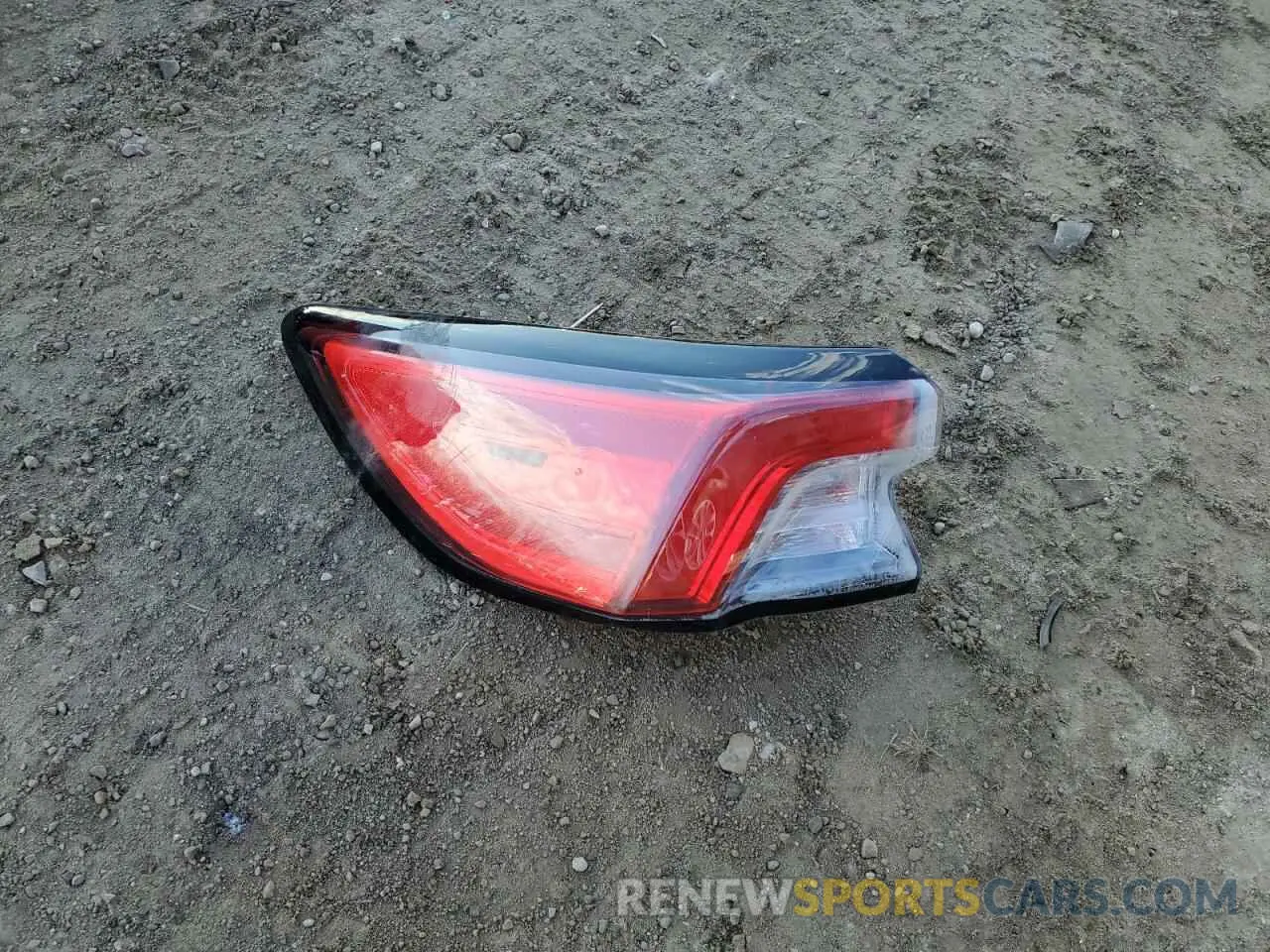 15 Photograph of a damaged car 1FMCU9G64LUB64716 FORD ESCAPE 2020