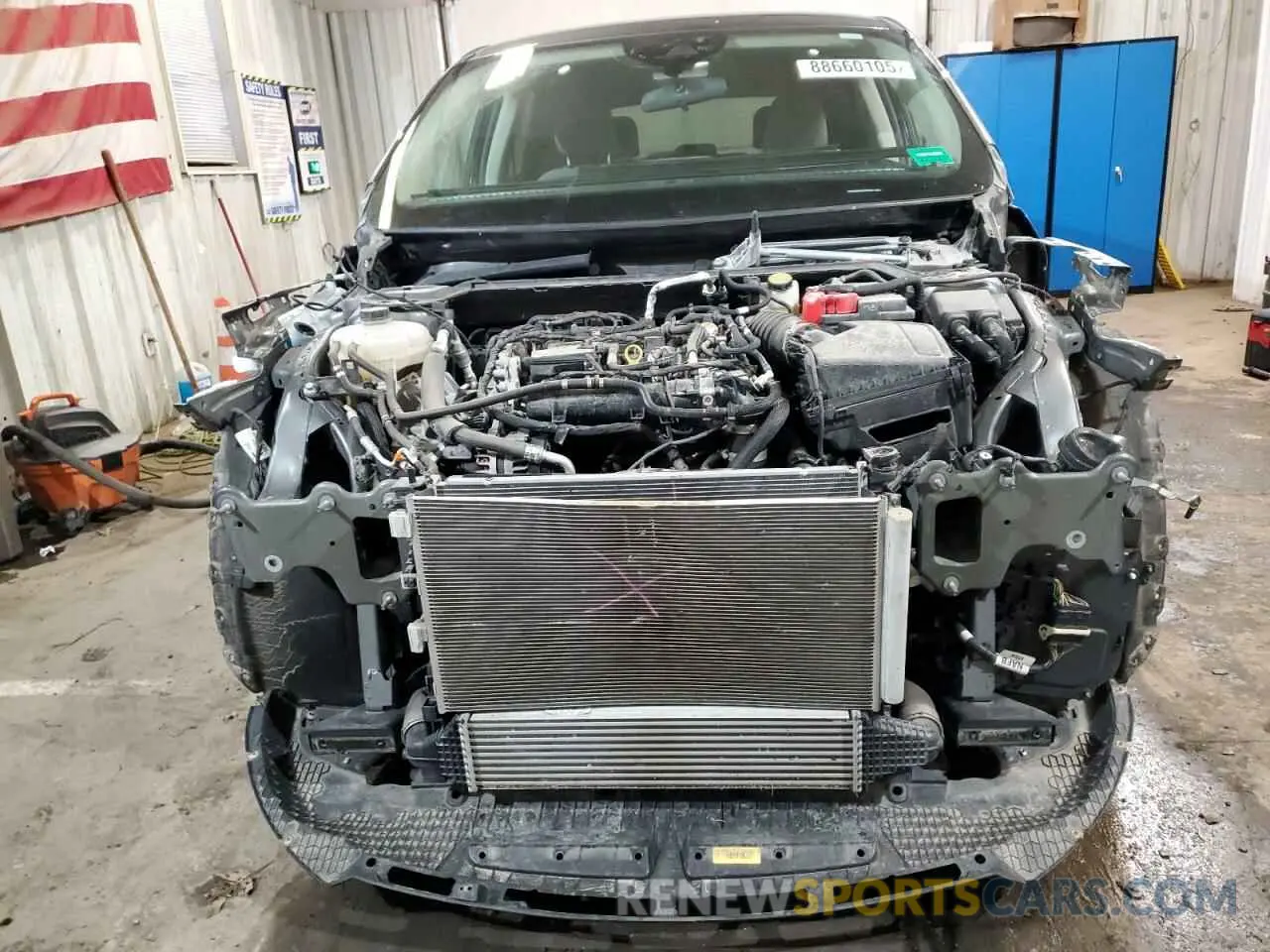 5 Photograph of a damaged car 1FMCU9G64LUC29063 FORD ESCAPE 2020