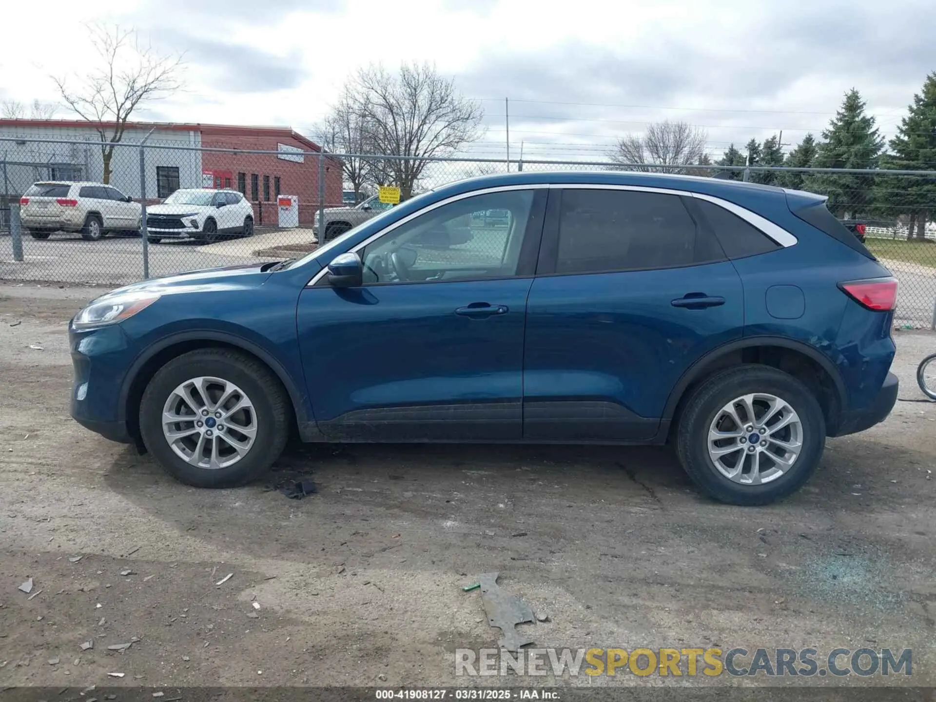 14 Photograph of a damaged car 1FMCU9G64LUC50432 FORD ESCAPE 2020