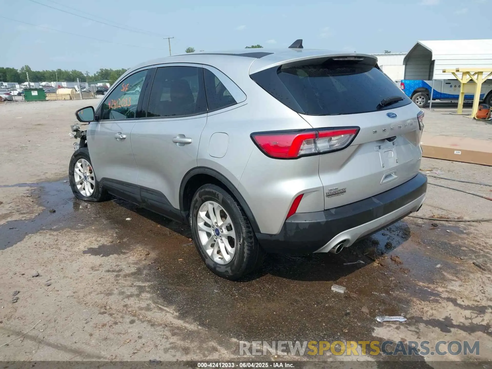 3 Photograph of a damaged car 1FMCU9G64LUC57090 FORD ESCAPE 2020