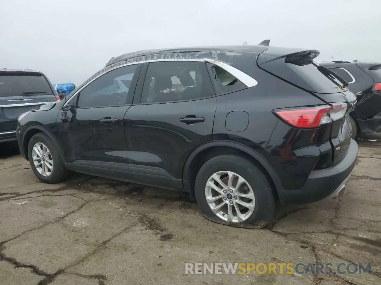 2 Photograph of a damaged car 1FMCU9G64LUC66162 FORD ESCAPE 2020